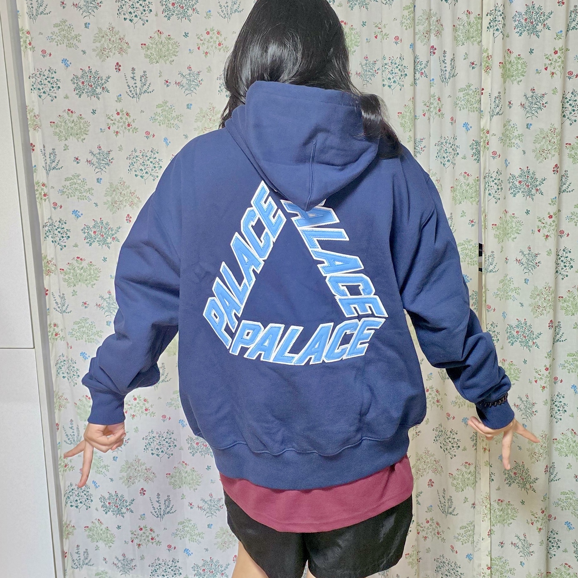 Palace Athlique P3 Hood Navy - 24FW 착용 스타일 - 2