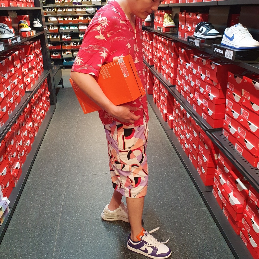 Nike Dunk Low Retro Championship Court Purple 착용 스타일 - 1