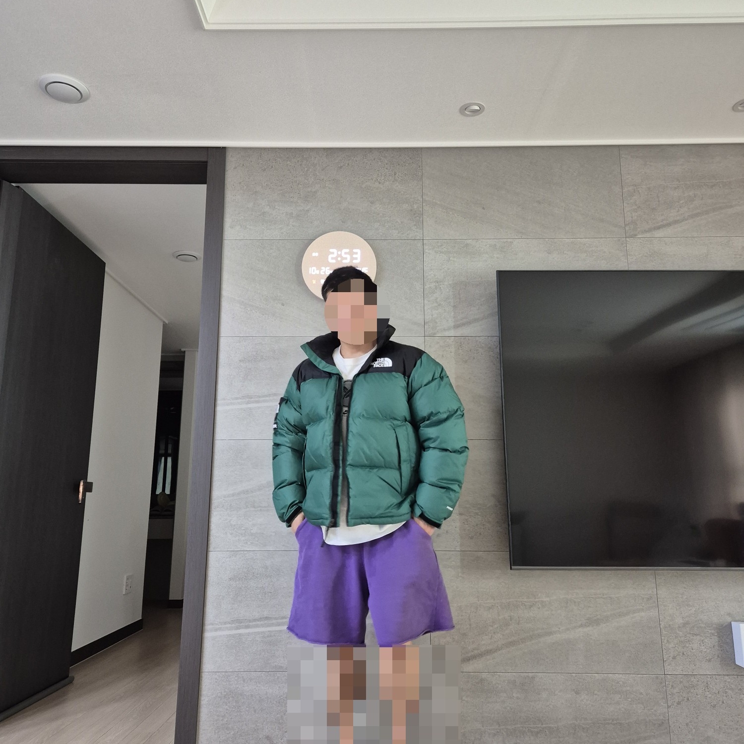 Supreme x The North Face Nuptse Jacket Green - 24FW 착용 스타일 - 1
