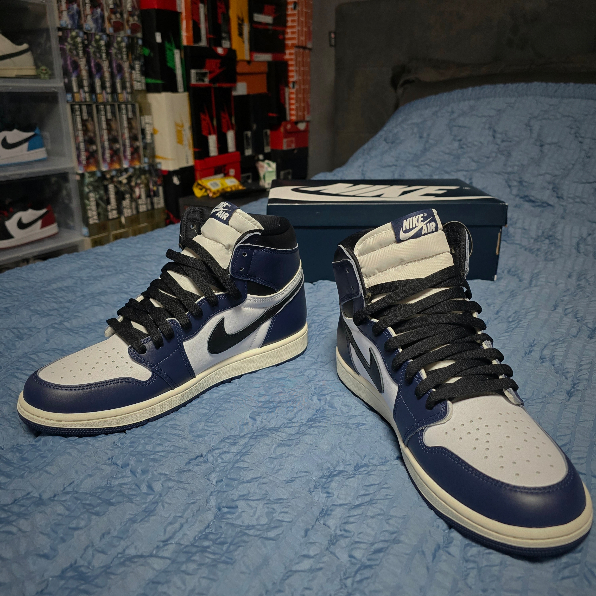 Jordan 1 Retro High OG Midnight Navy 착용 스타일 - 3