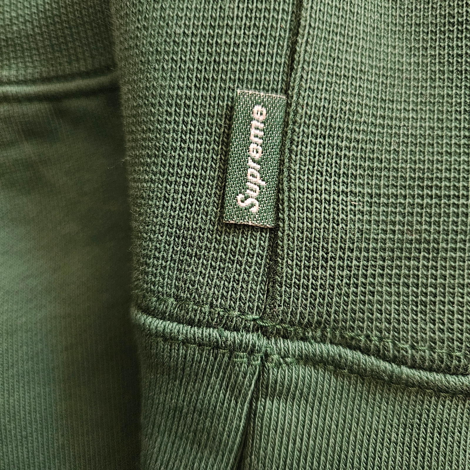 Supreme x Jordan Hooded Sweatshirt Green - 24FW 착용 스타일 - 3