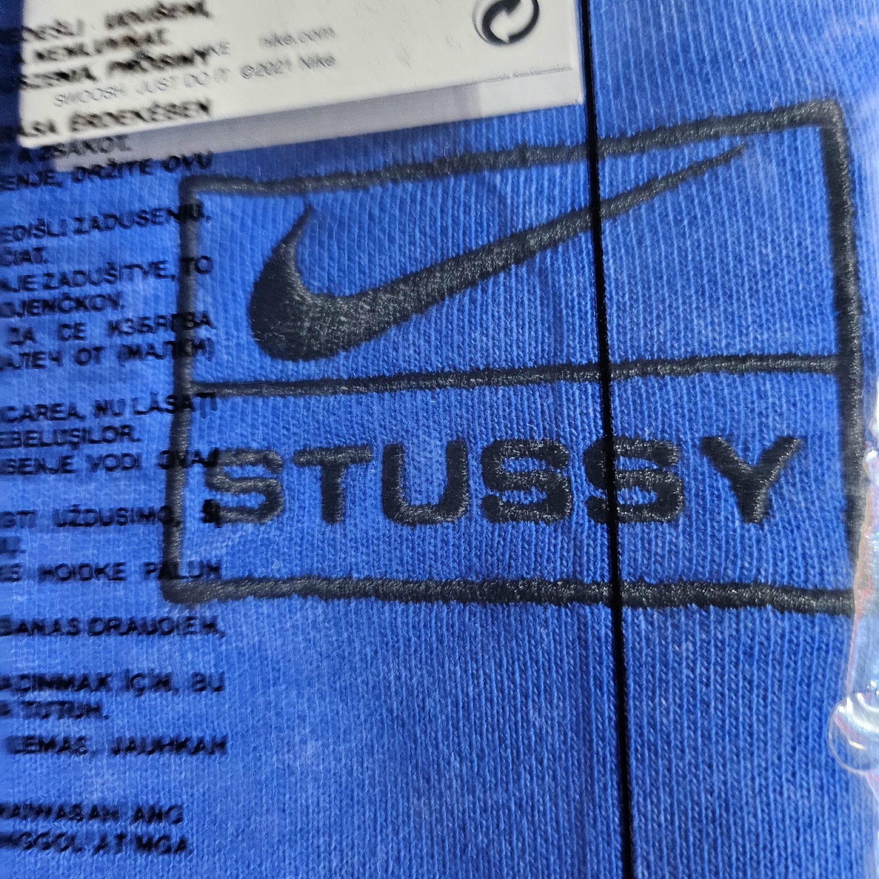 Nike x Stussy NRG Acid Washed Crewneck Game Royal (DR4024-480) 착용 스타일