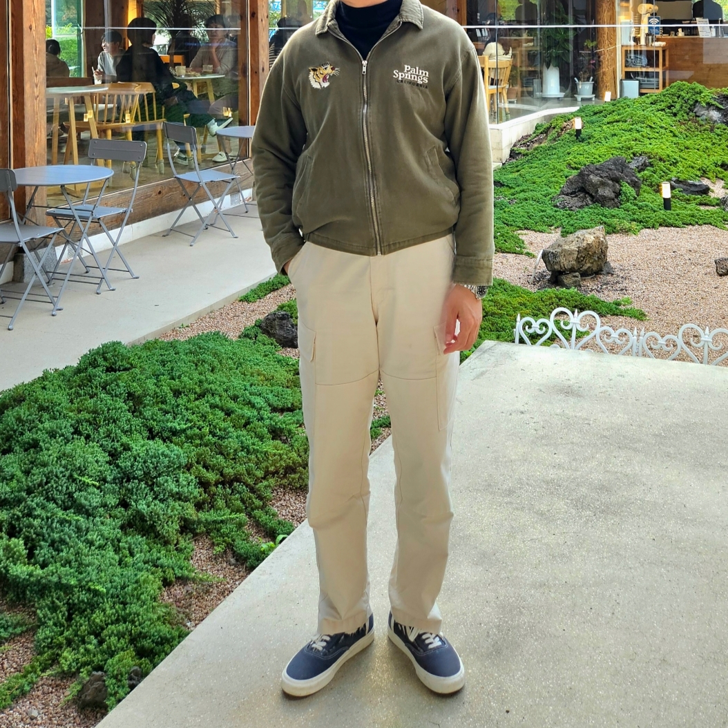 Rolex Submariner 41mm 124060 Black Oyster 착용 스타일 - 2