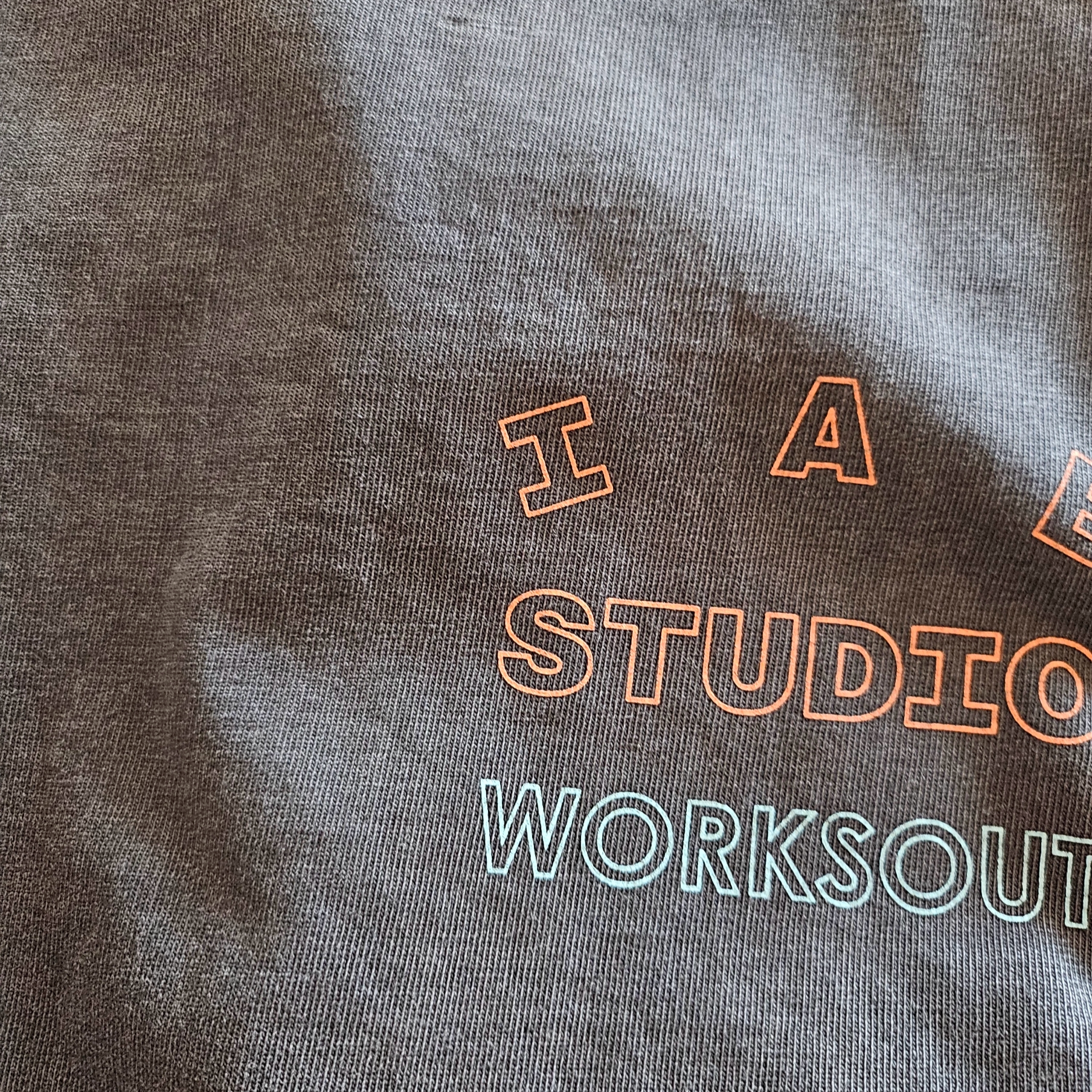 IAB Studio Pigment T-Shirt Charcoal for Worksout 착용 스타일
