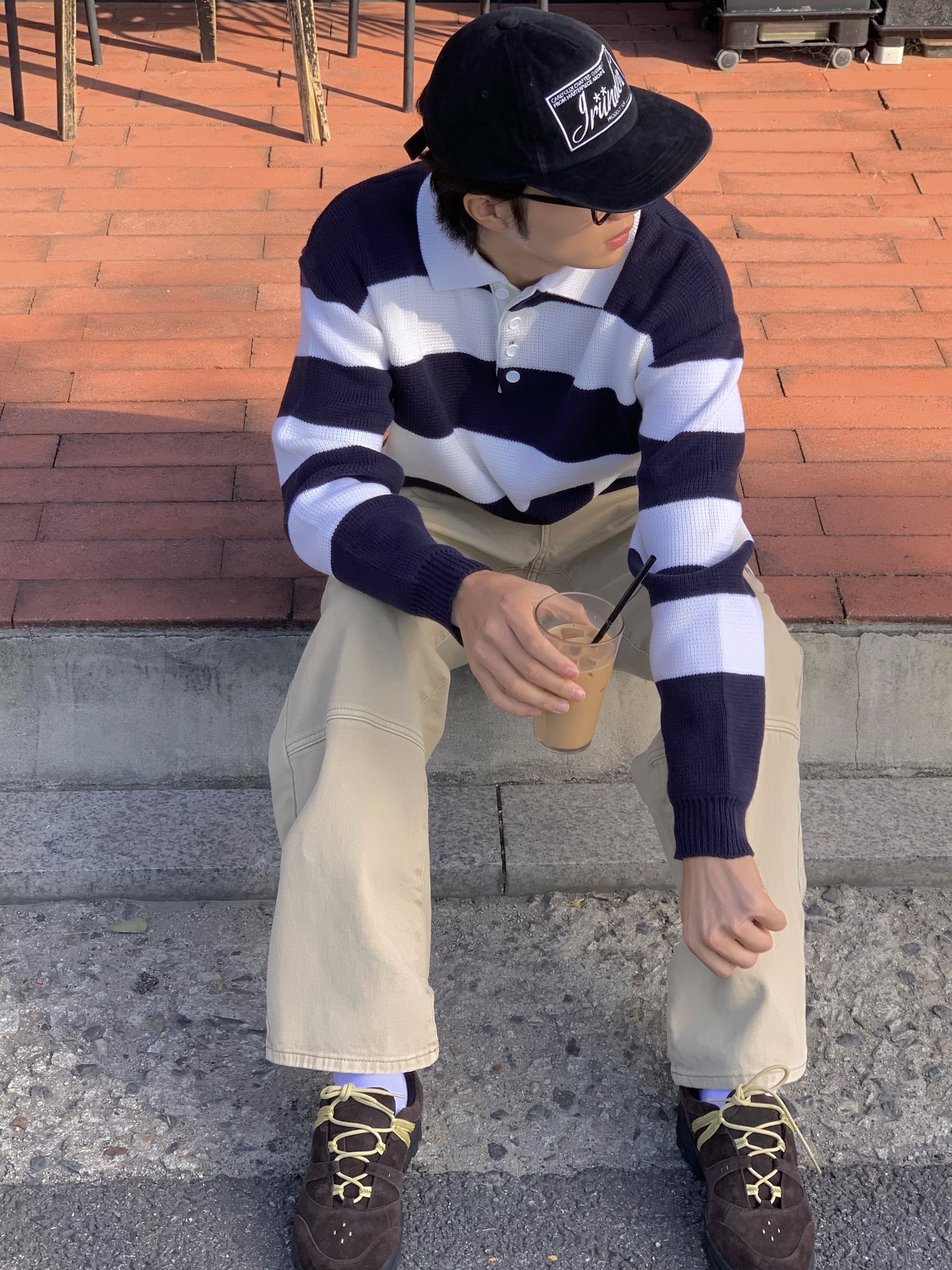 [6% 적립] NegativeThree Moley Tracking Sneakers Nut Brown, Stussy Canvas Extra Large Tote Bag Washed Black 착용 스타일 - 1