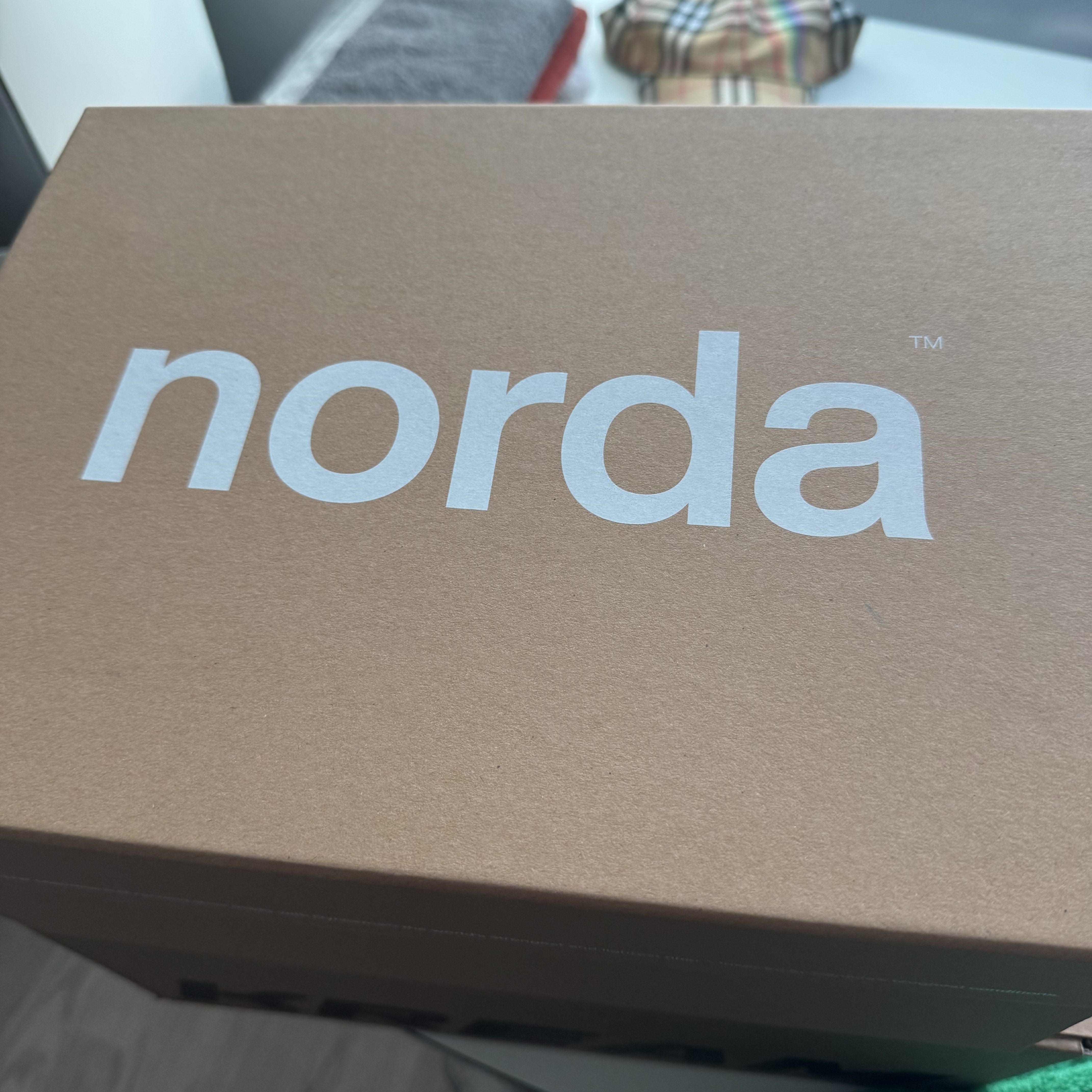 Norda 001/A Cinder 착용 스타일