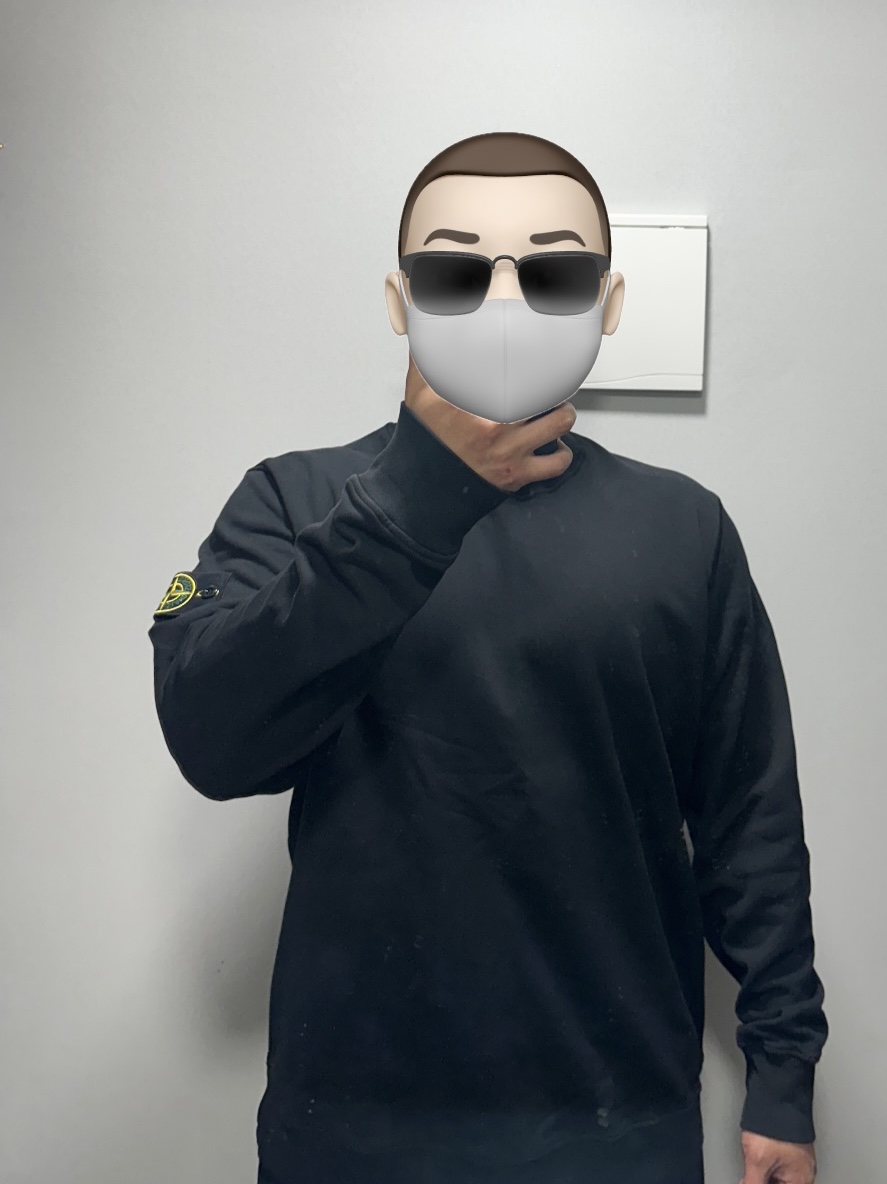 Stone Island 63051 Cotton Fleece Garment Dyed Sweatshirt Black - 24SS 착용 스타일