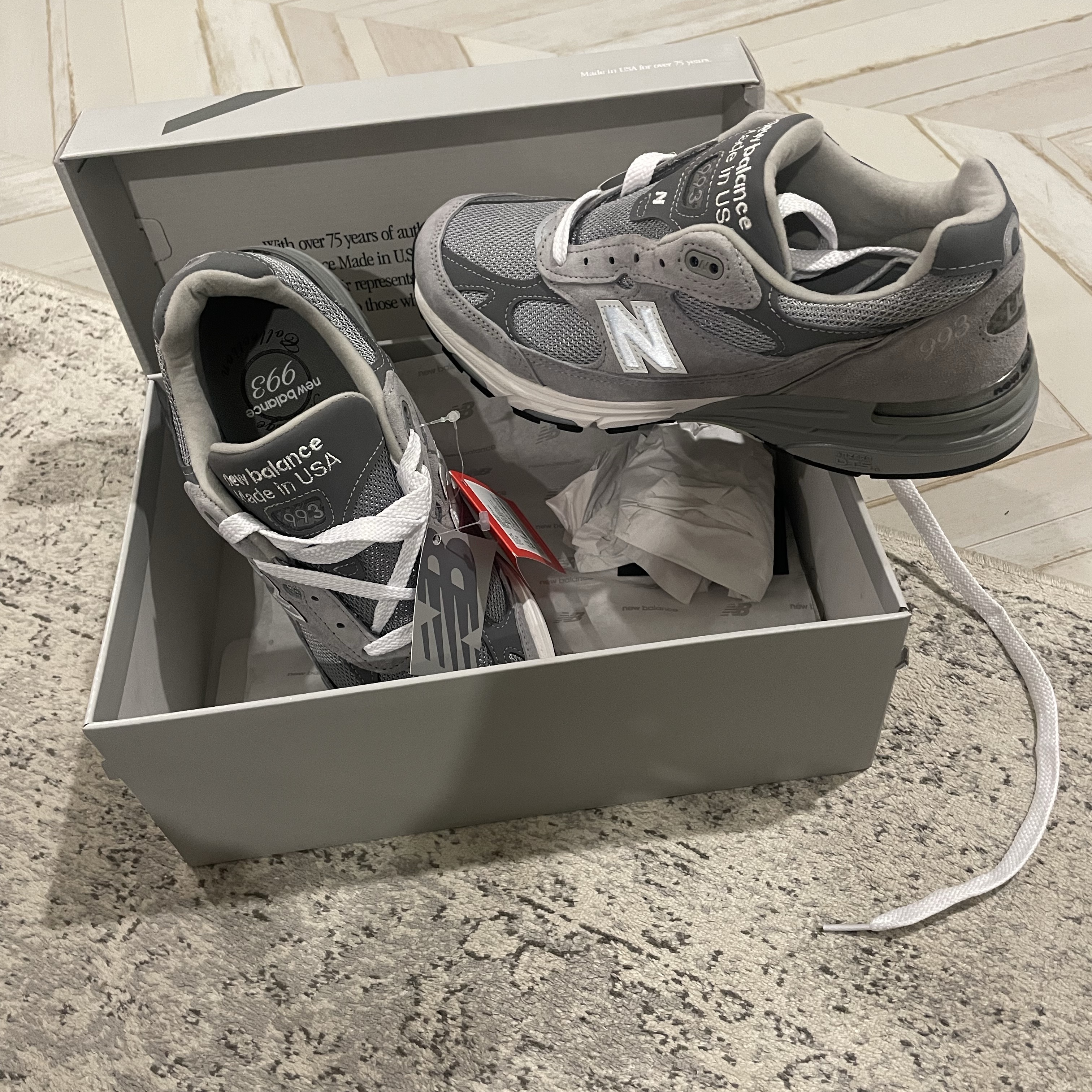 New Balance 993 Made in USA Grey - D Standard 착용 스타일