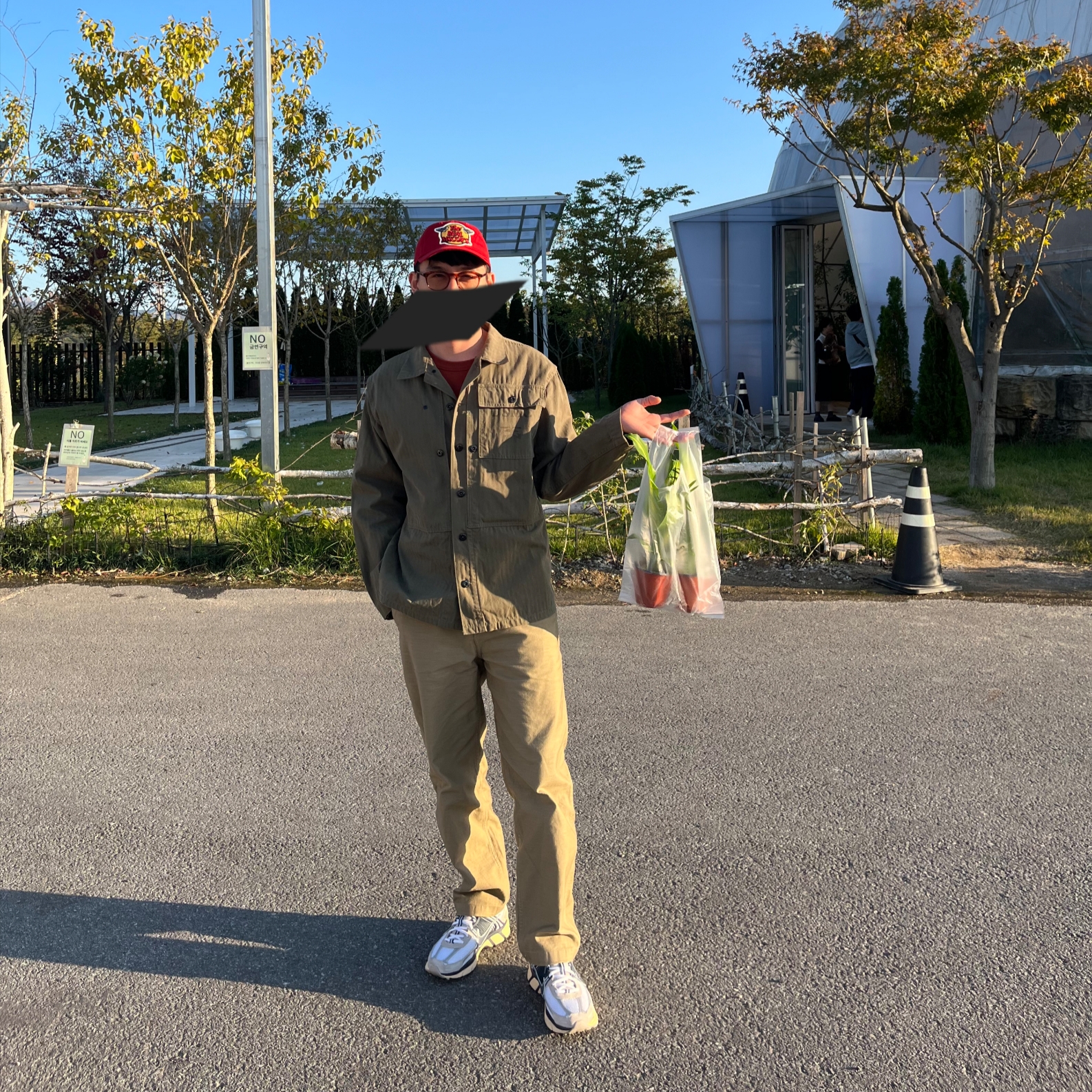 The Real McCoy's Logo Baseball Cap Red, Hakusan Megane Mayfair Model Brown 착용 스타일