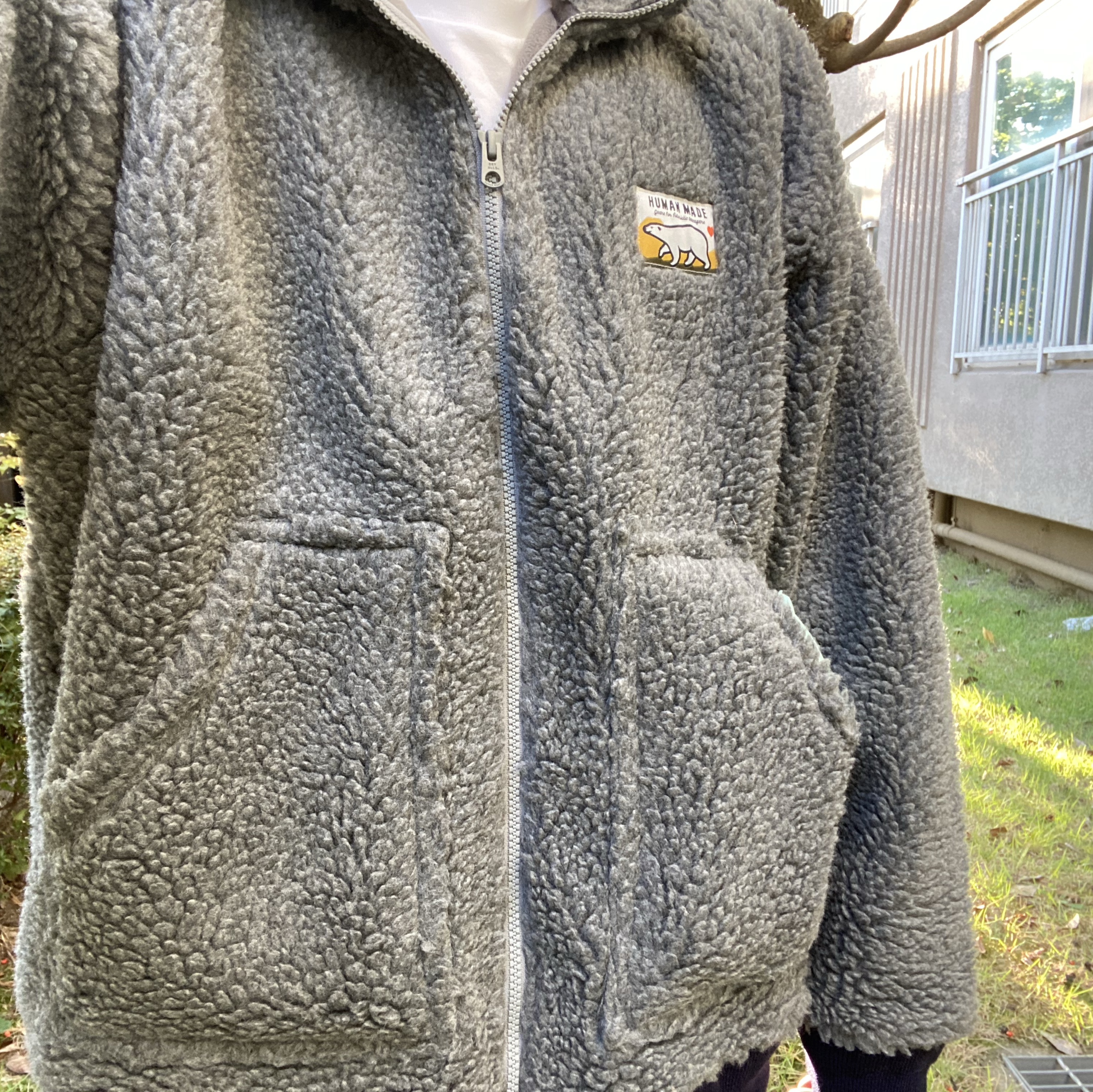 Human Made Boa Fleece Jacket Gray 착용 스타일 - 2