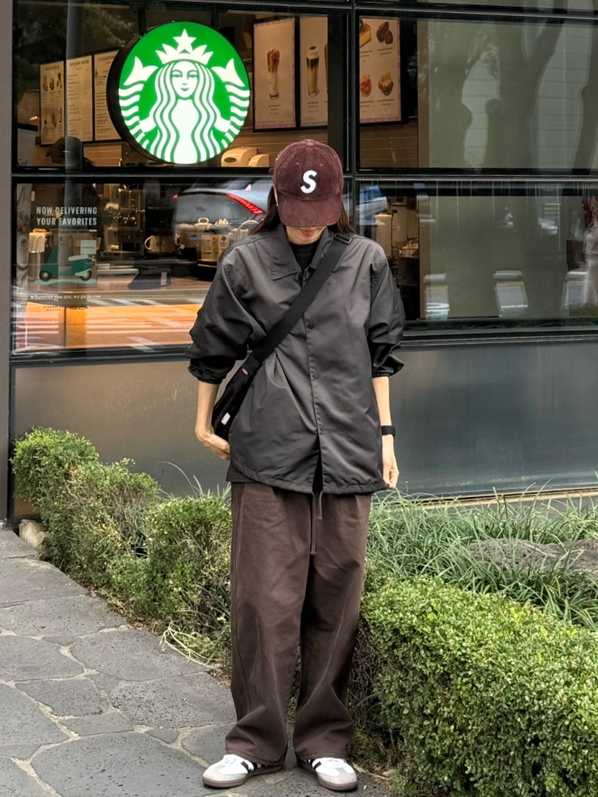 Supreme Corduroy S Logo 6-Panel Dark Brown - 24FW, Essentials Coaches Jacket Iron - 22SS 착용 스타일 - 2