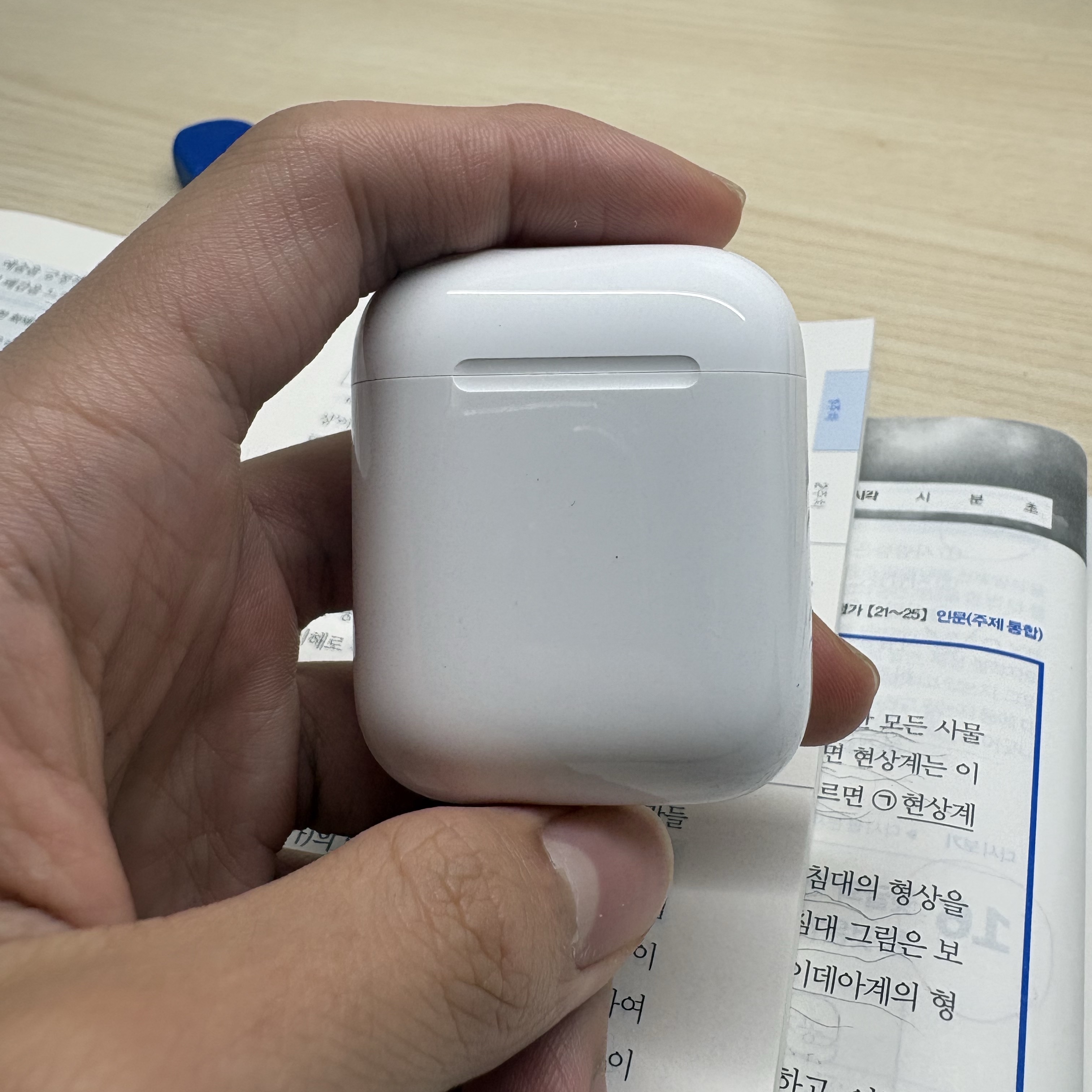 Apple AirPods 2nd Gen (Korean Ver.) 착용 스타일 - 1
