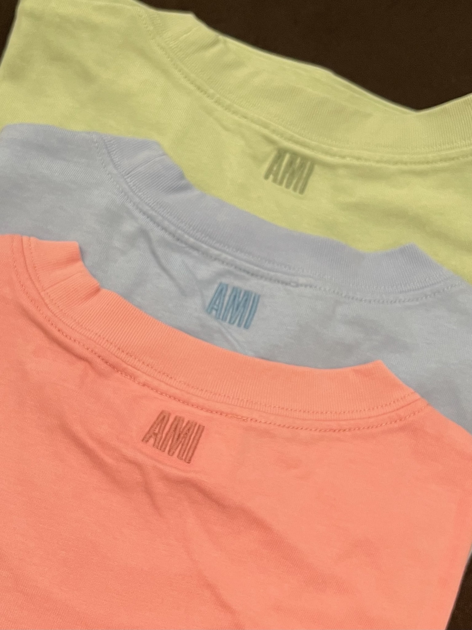AMI de Coeur Tone-On-Tone T-Shirt Aqua - 22SS, AMI de Coeur Tone-On-Tone T-Shirt Pale Pink - 22SS 착용 스타일 - 2