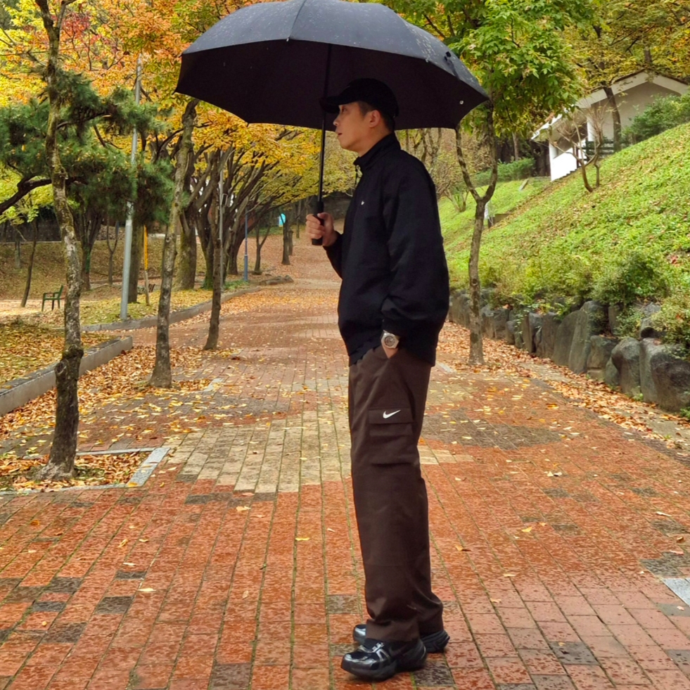 Nike V2K Run Black Anthracite, (W) Nike NSW Essentiasl High-Rise Woven Cargo Pants Black - Asia 착용 스타일 - 2
