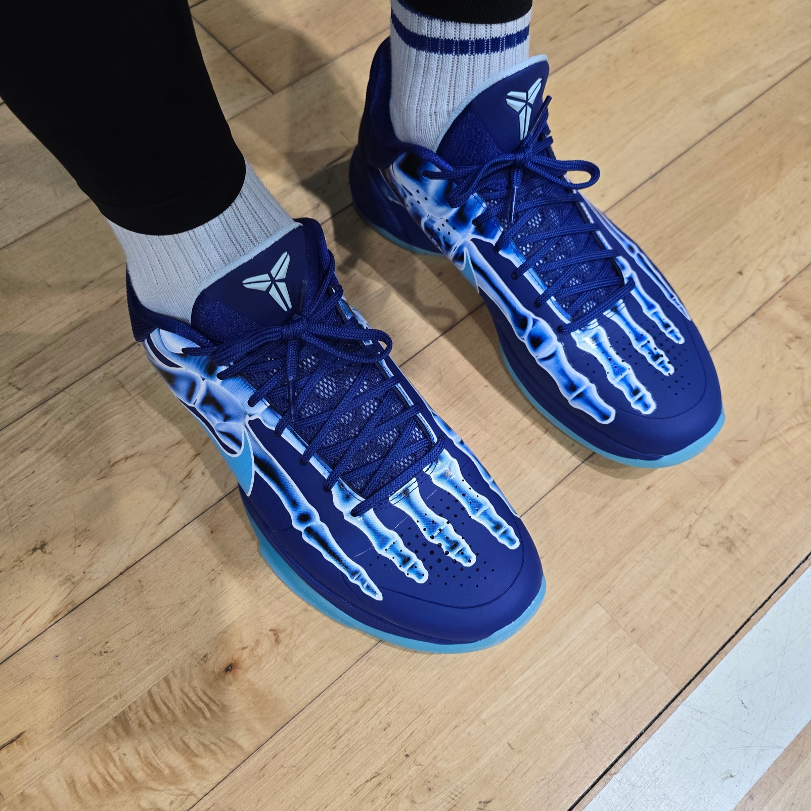 Nike Kobe 5 Protro Deep Royal Blue 착용 스타일 - 2