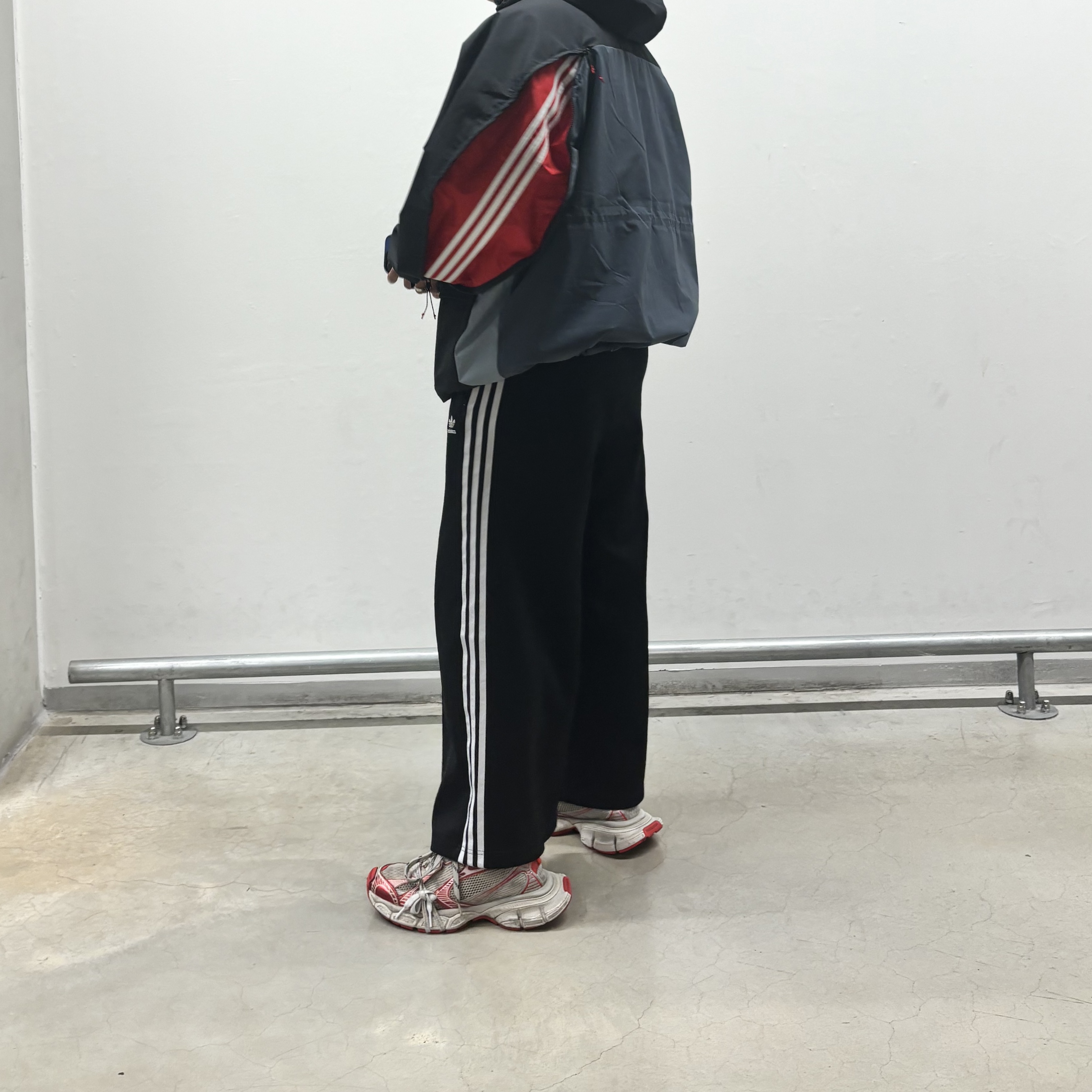 Adidas x Ordinary People Utility Parka Black - KR Sizing 착용 스타일