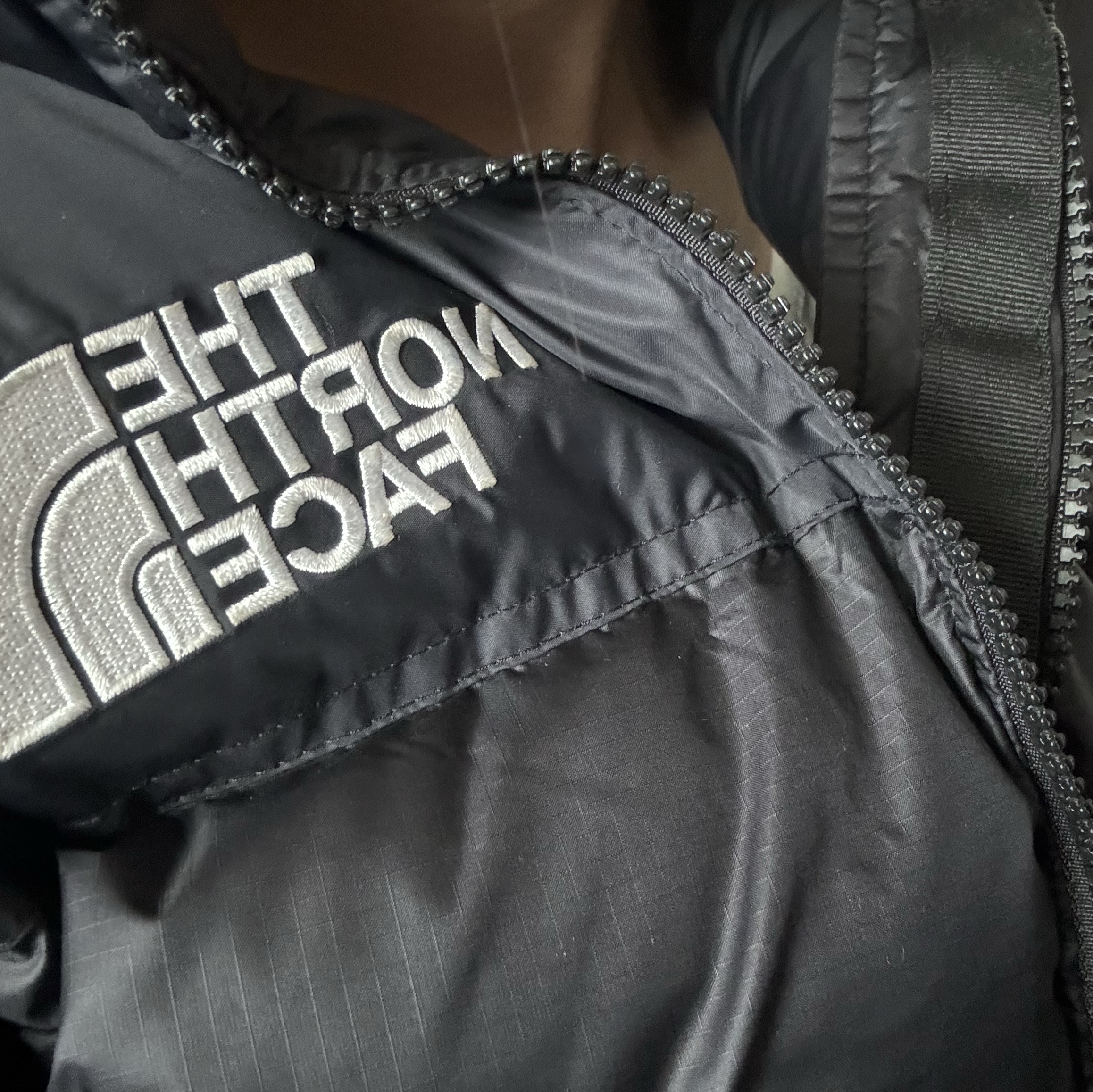 The North Face 1996 Eco Nuptse Jacket Black 착용 스타일