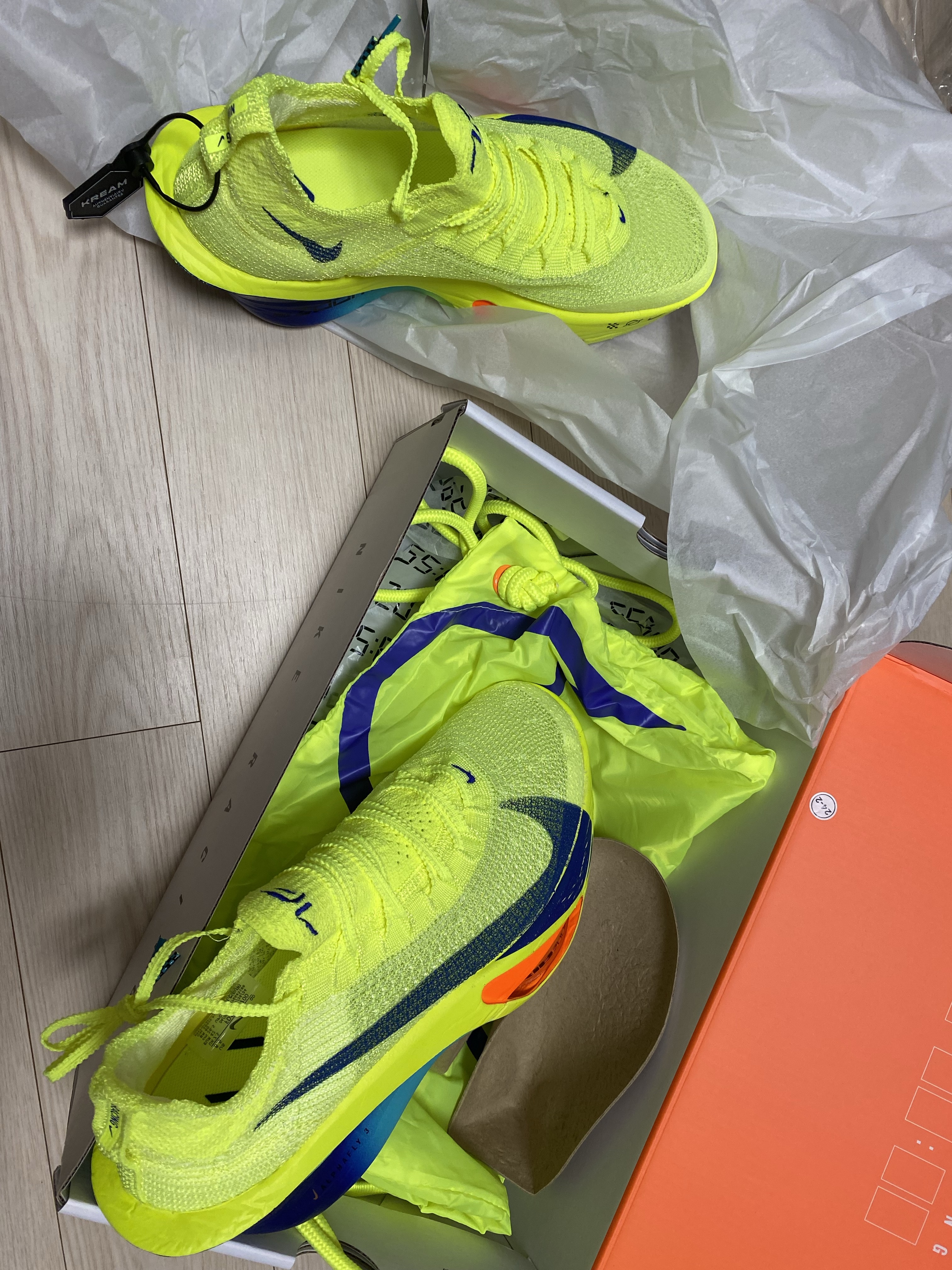 Nike Air Zoom Alphafly Next% 3 Volt 착용 스타일