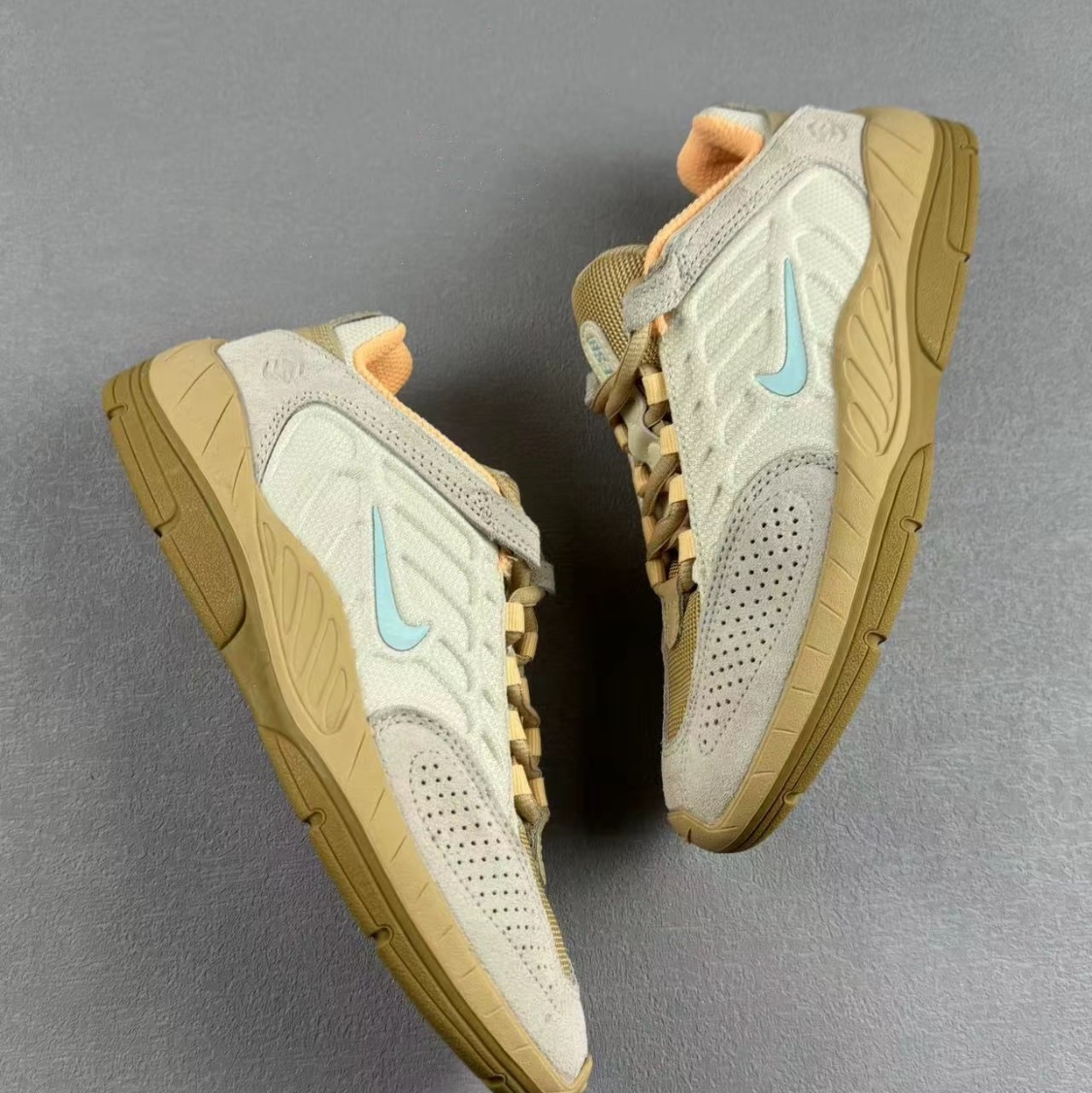Nike SB Vertebrae Coconut Milk Jade Ice 착용 스타일