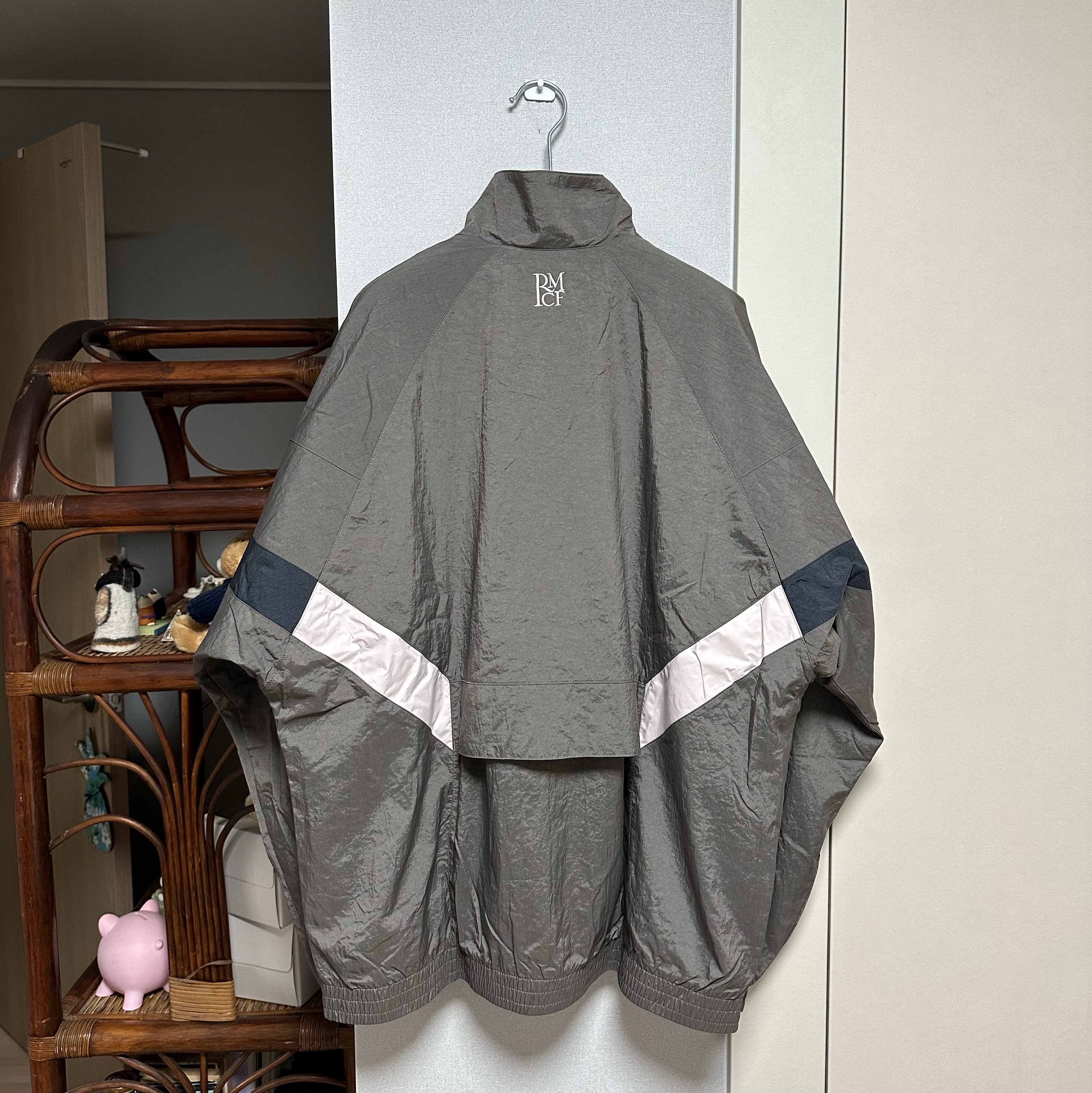 Adidas Real Madrid Originals Track Top Charcoal Grey - KR Sizing 착용 스타일 - 2