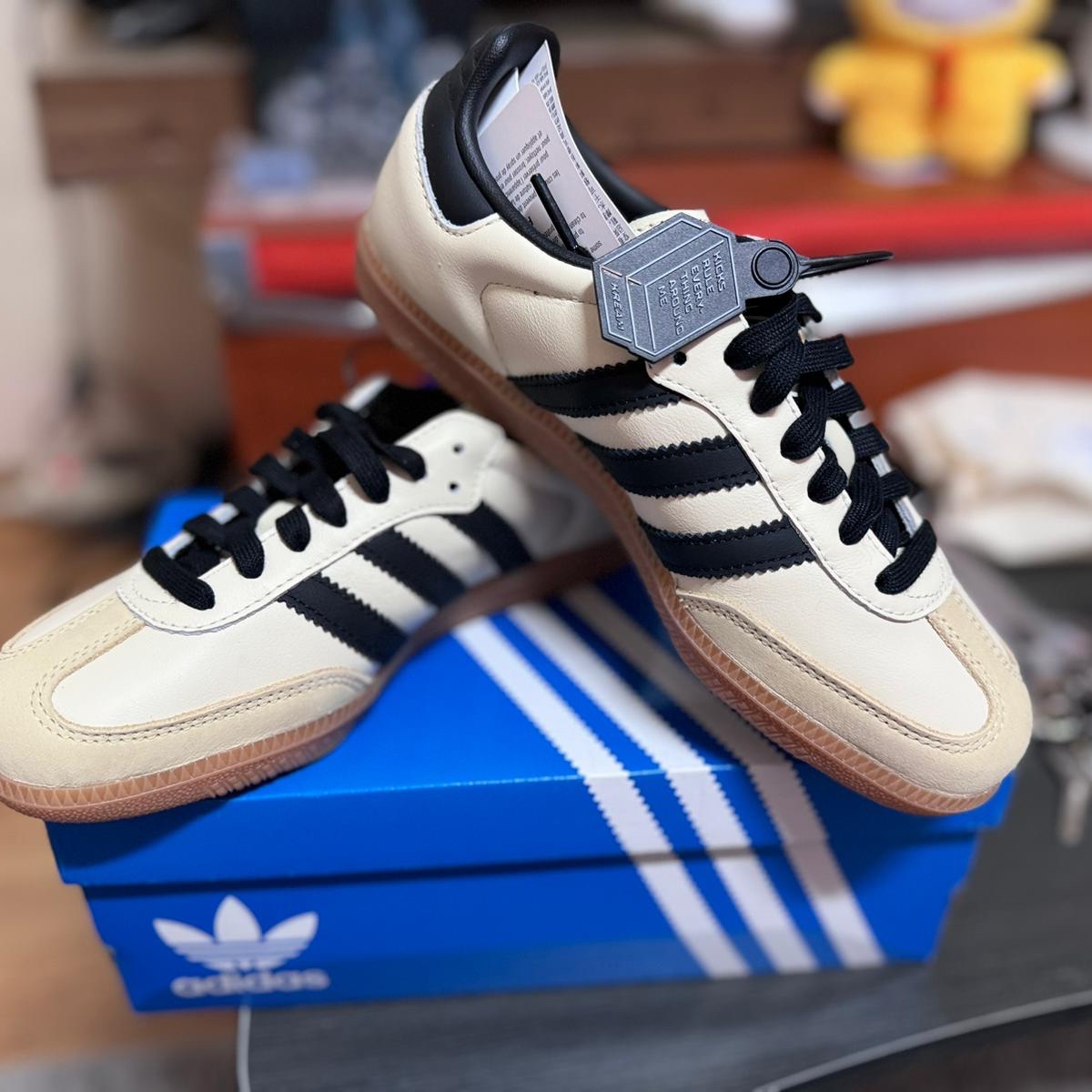 (W) Adidas Samba OG Cream White Core Black 착용 스타일