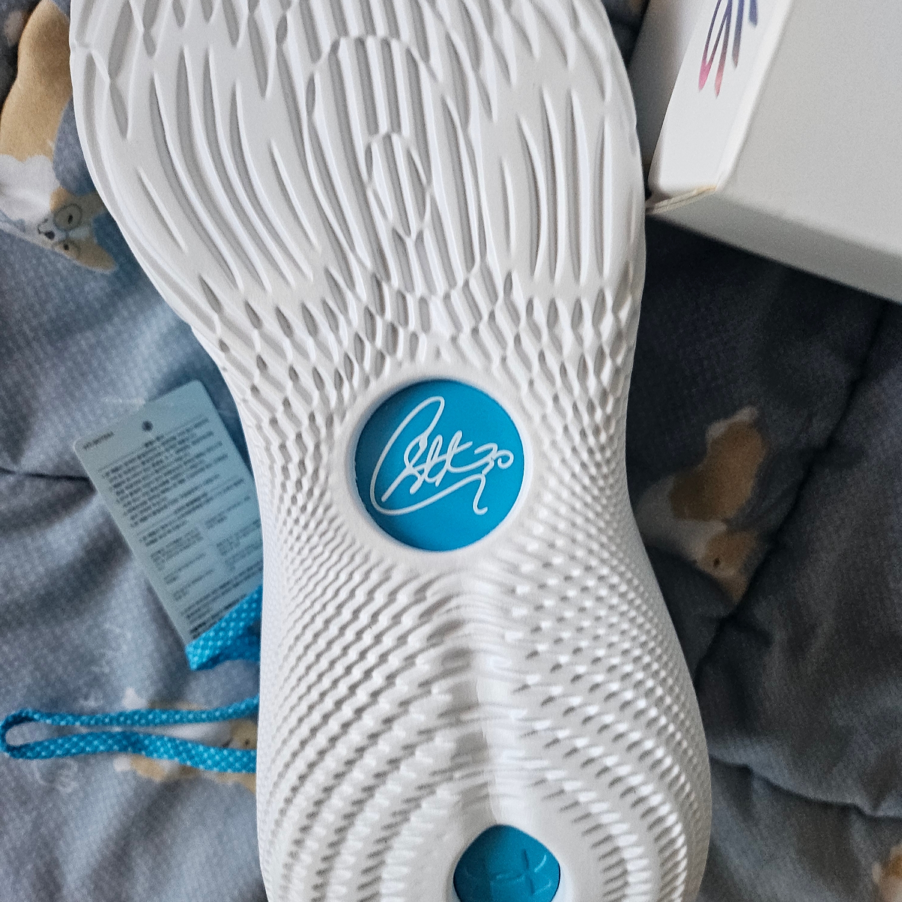 Under Armour Curry 11 Sky Blue Capri 착용 스타일