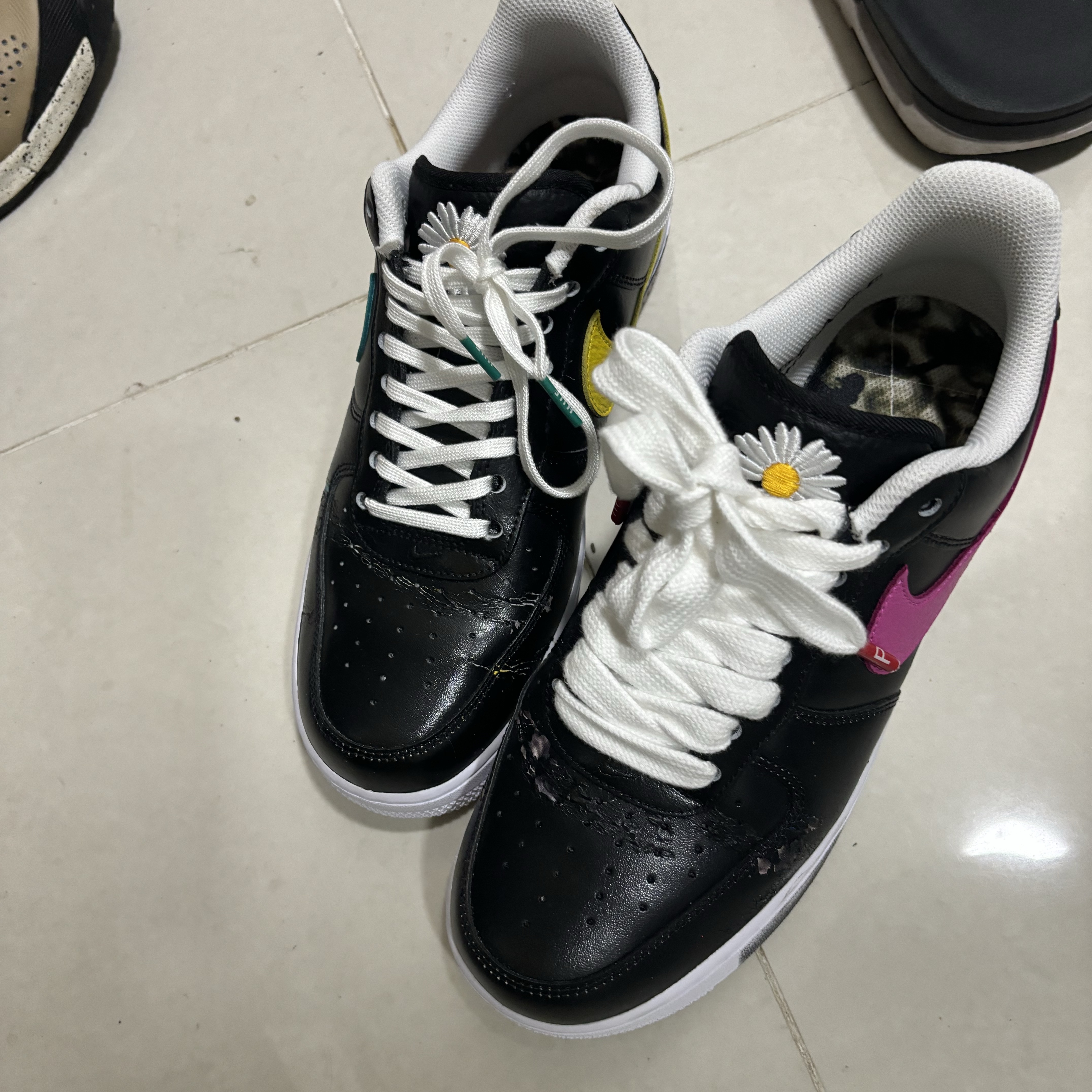 Nike x Peaceminusone Air Force 1 Low Para-Noise 3.0 Black and Multicolor 착용 스타일