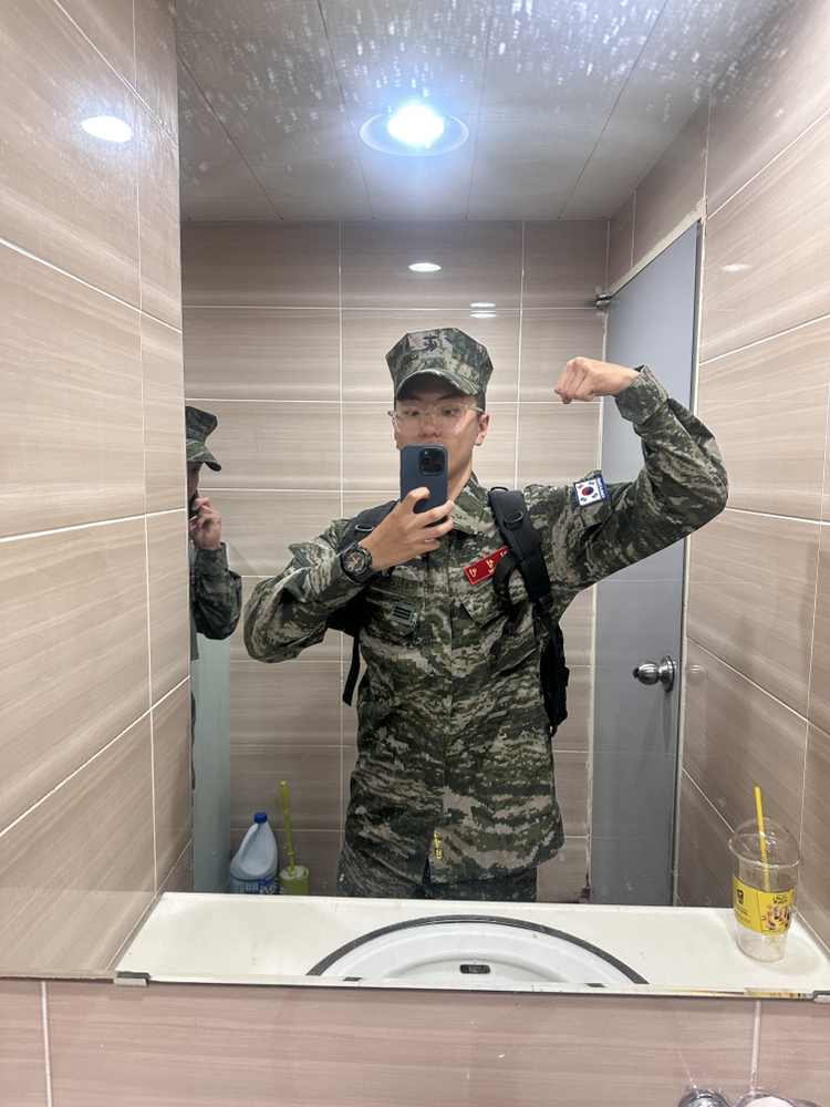 KREAM 프로필 이미지