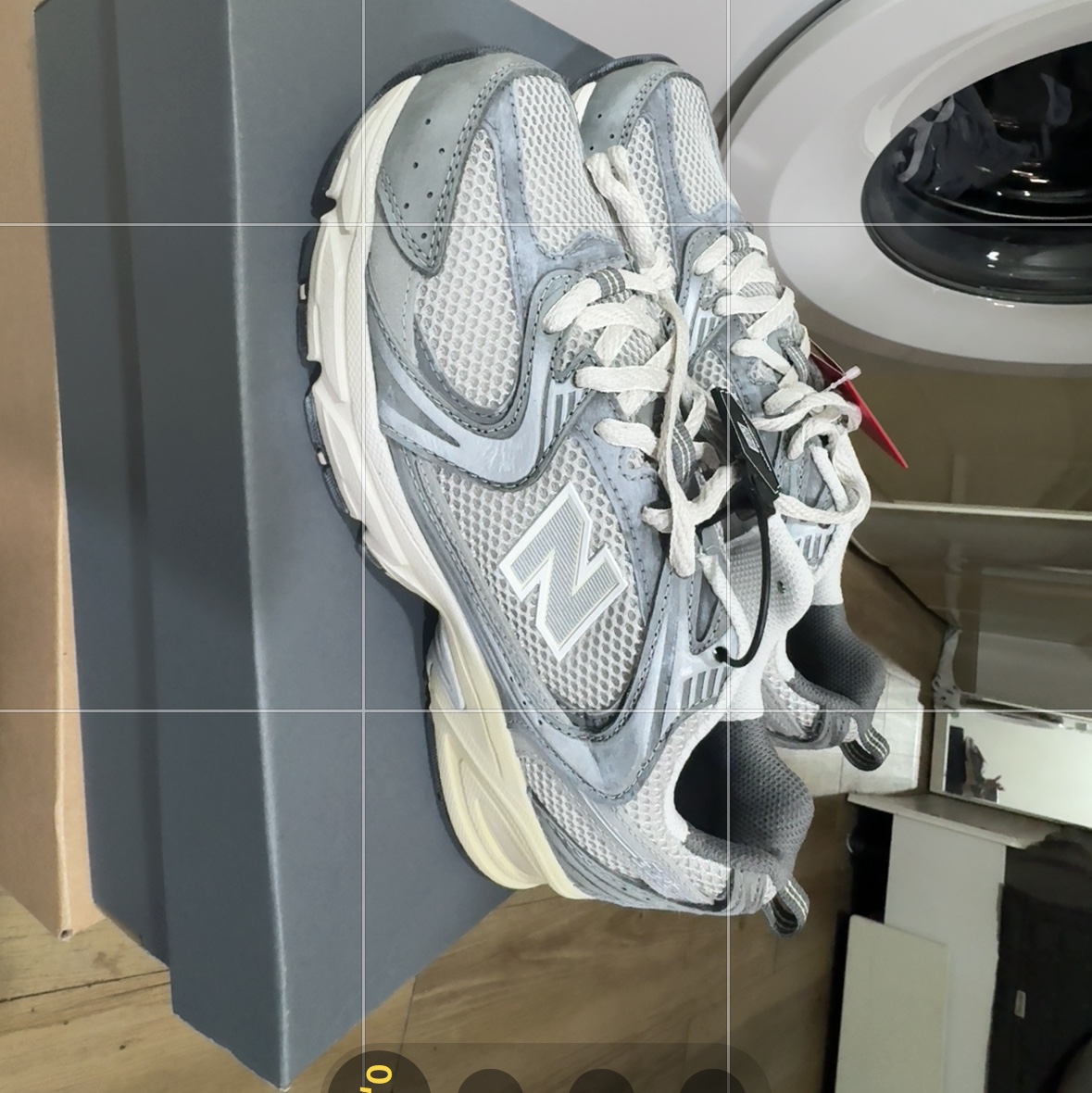New Balance 530 Premium Vintage Grey Matter 착용 스타일