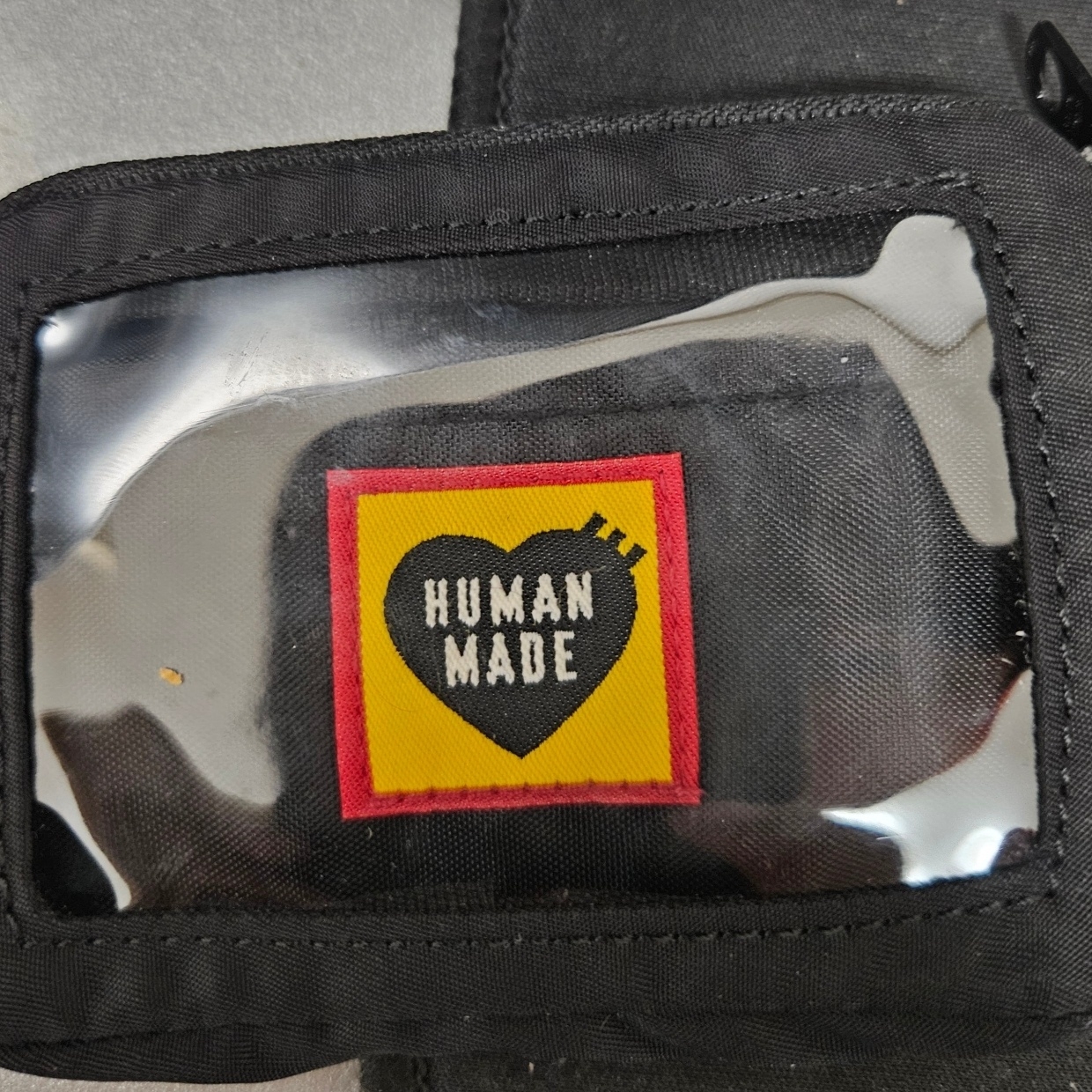 Human Made Military Card Case Black 착용 스타일 - 2