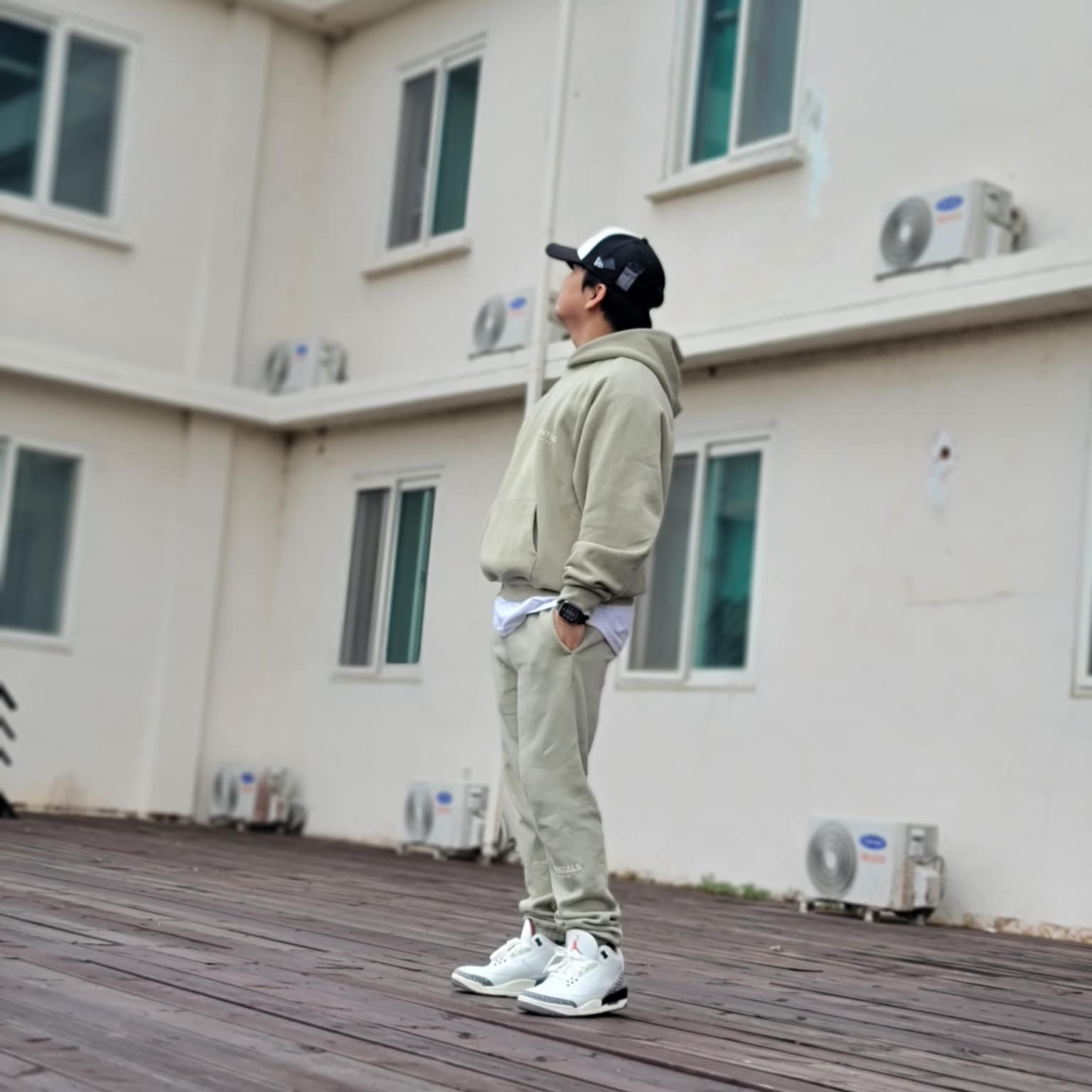 Essentials Hoodie Seafoam - 22SS, Essentials Sweatpants Seafoam - 22SS 착용 스타일