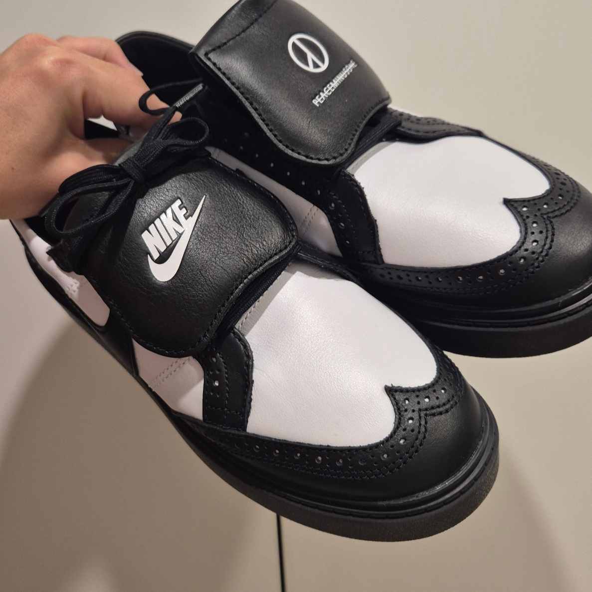 Nike x Peaceminusone Kwondo1 Black and White 착용 스타일