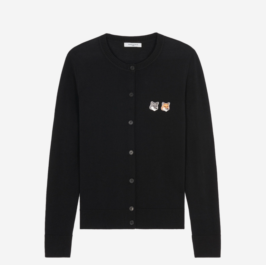 (W) Maison Kitsune Double Fox Head Patch R-Neck Cardigan Black 착용 스타일