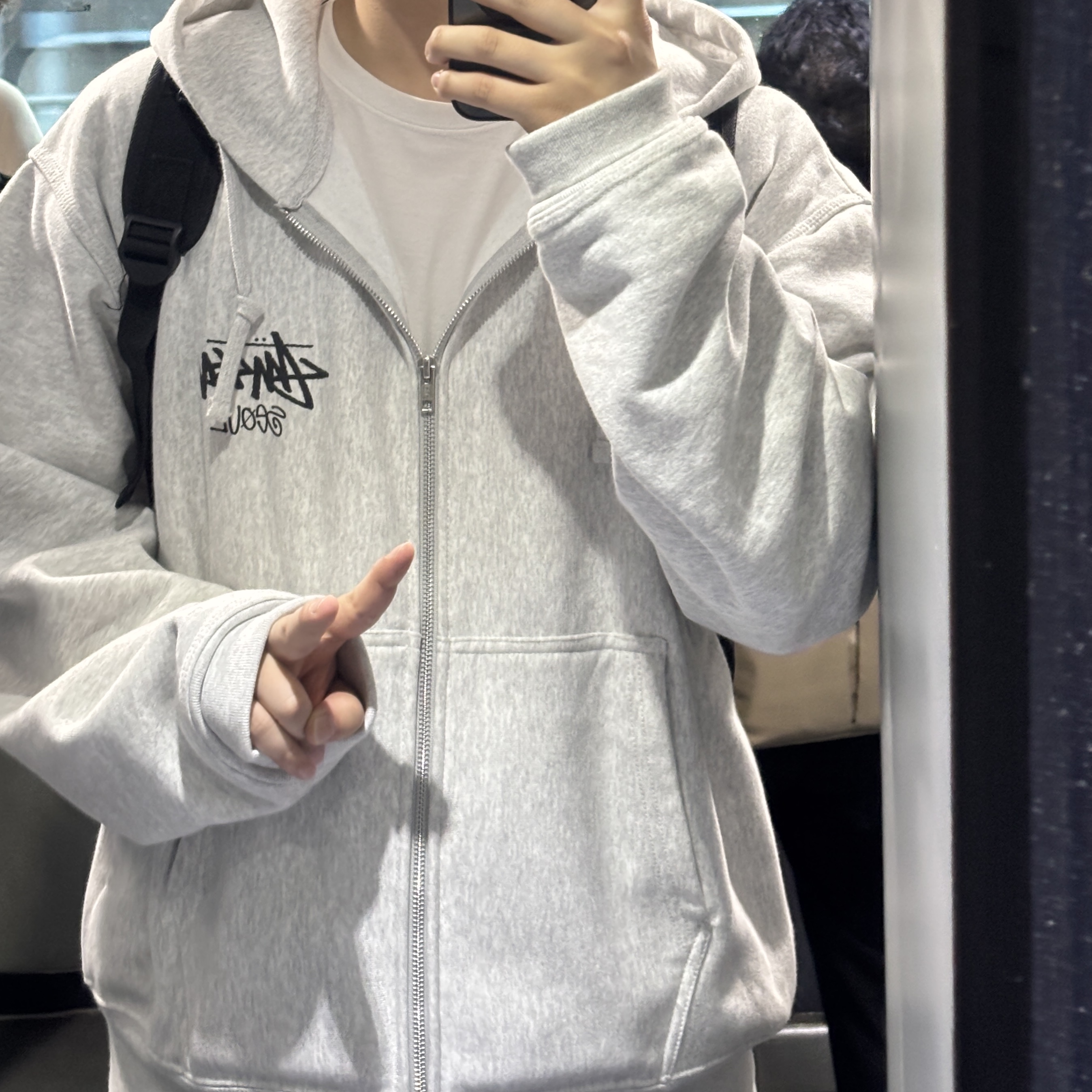 Stussy Stock Seoul Zip Hood Ash Heather 착용 스타일