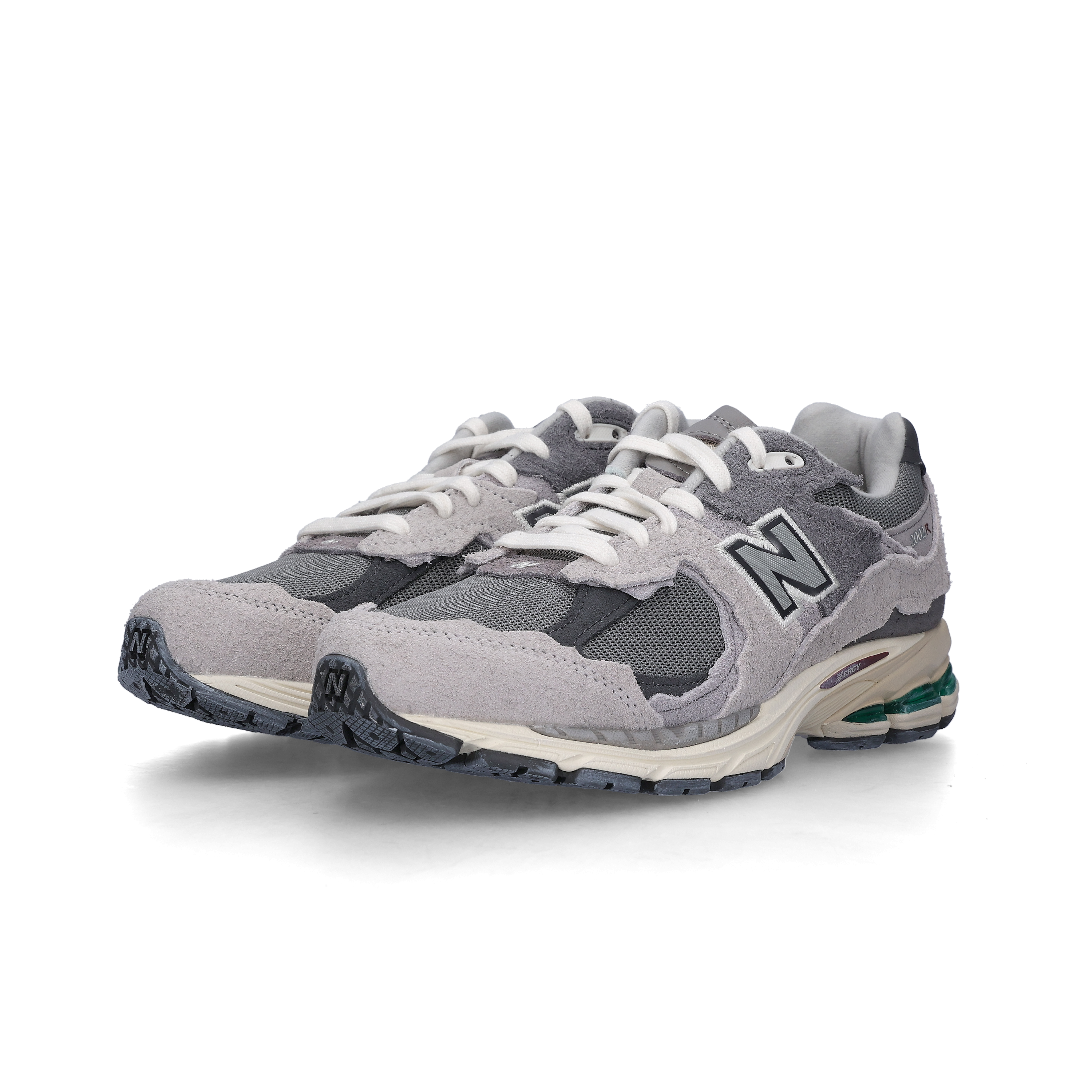 뉴발란스 2002R 프로텍션 팩 레인 클라우드(New Balance 2002R Protection Pack Rain Cloud)