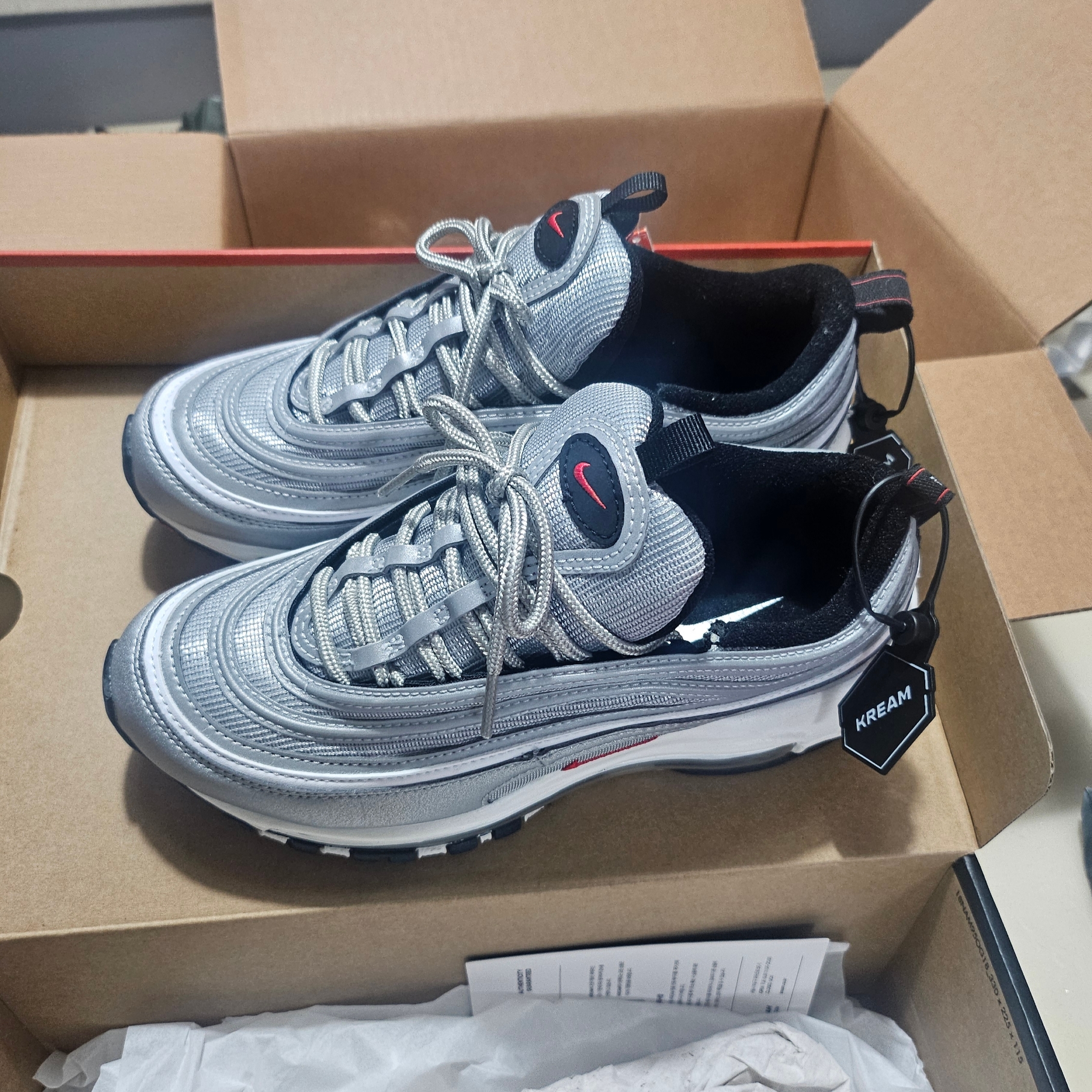 (W) Nike Air Max 97 OG Silver Bullet 2022 착용 스타일 - 1