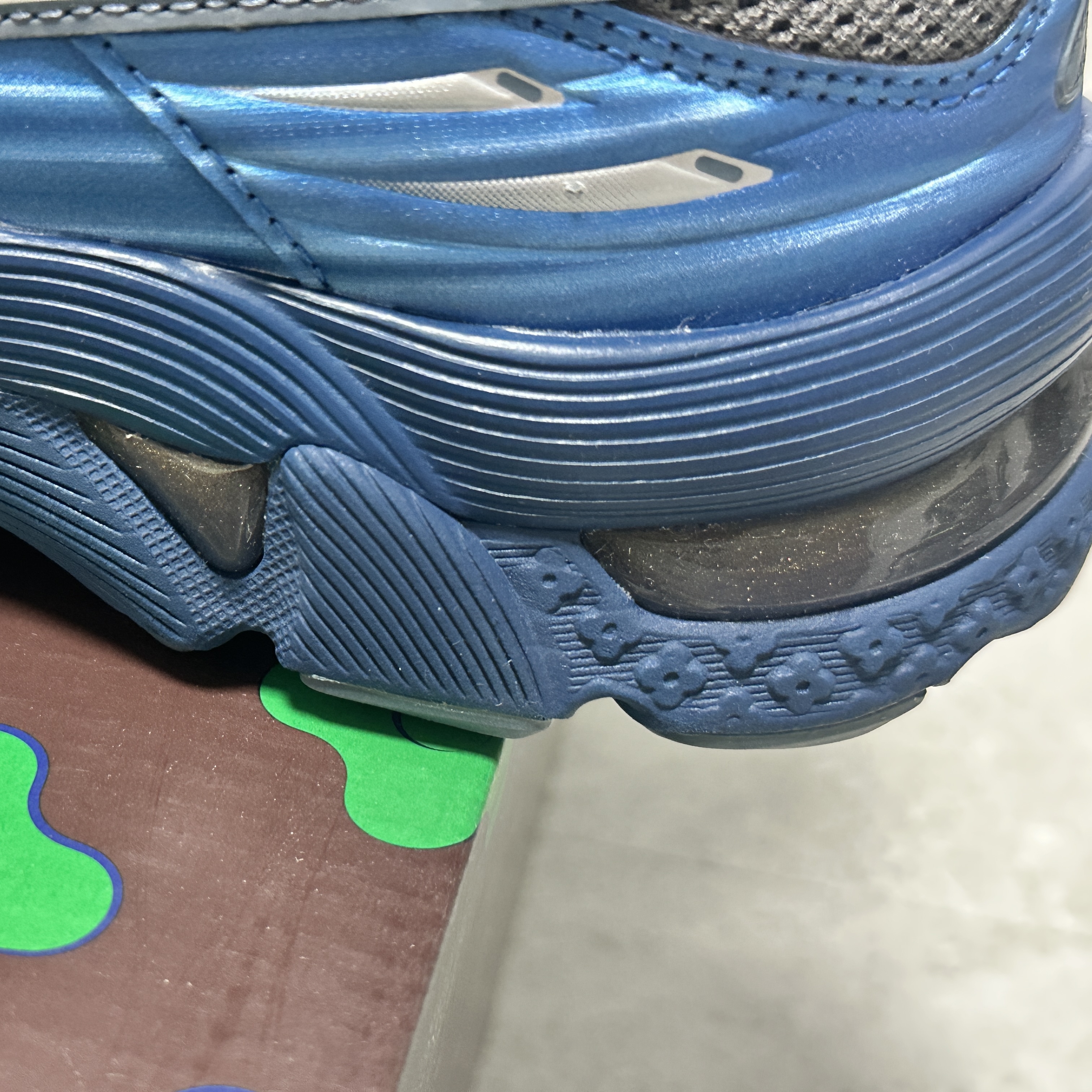 (W) Asics x Kiko Kostadinov Gel-Flammae Blue Ironclad 착용 스타일 - 4