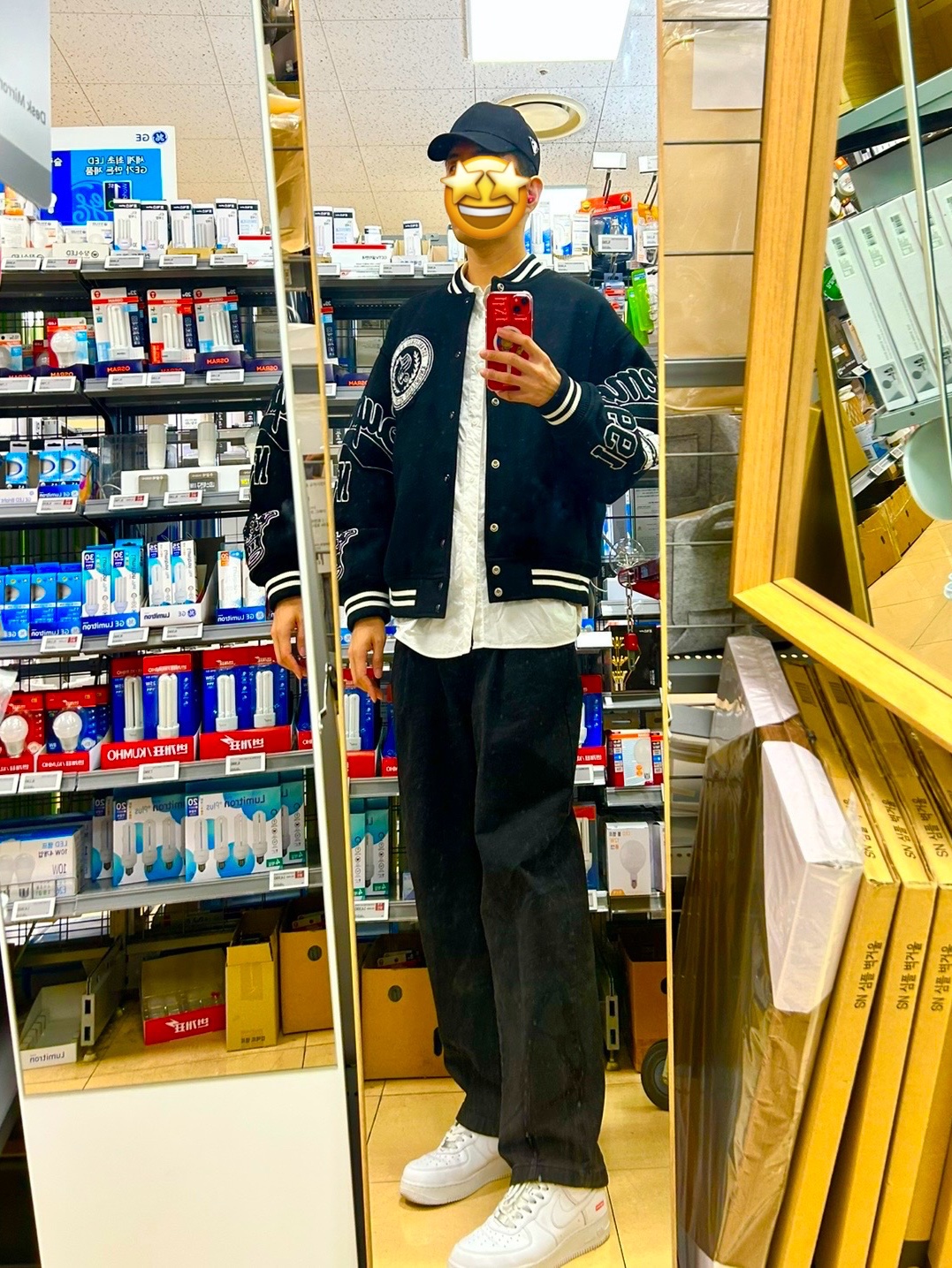 Supreme Veritas Varsity Jacket Black - 24FW, Nike x Supreme Air Force 1 Low White 착용 스타일 - 1
