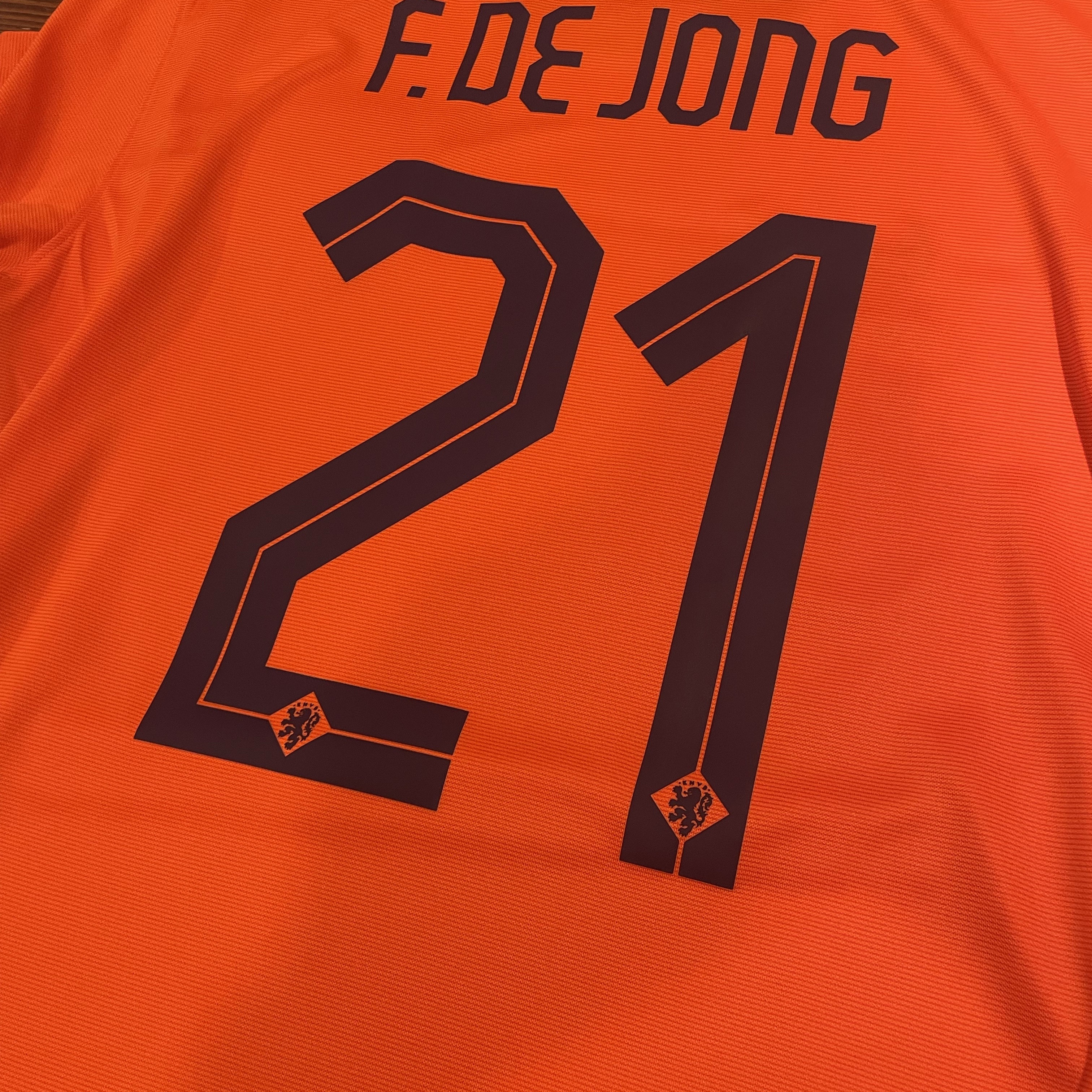 Nike Netherlands 2024/25 Dri-Fit Stadium Home Replica Jersey Safety Orange (Non Marking Ver.) 착용 스타일 - 2