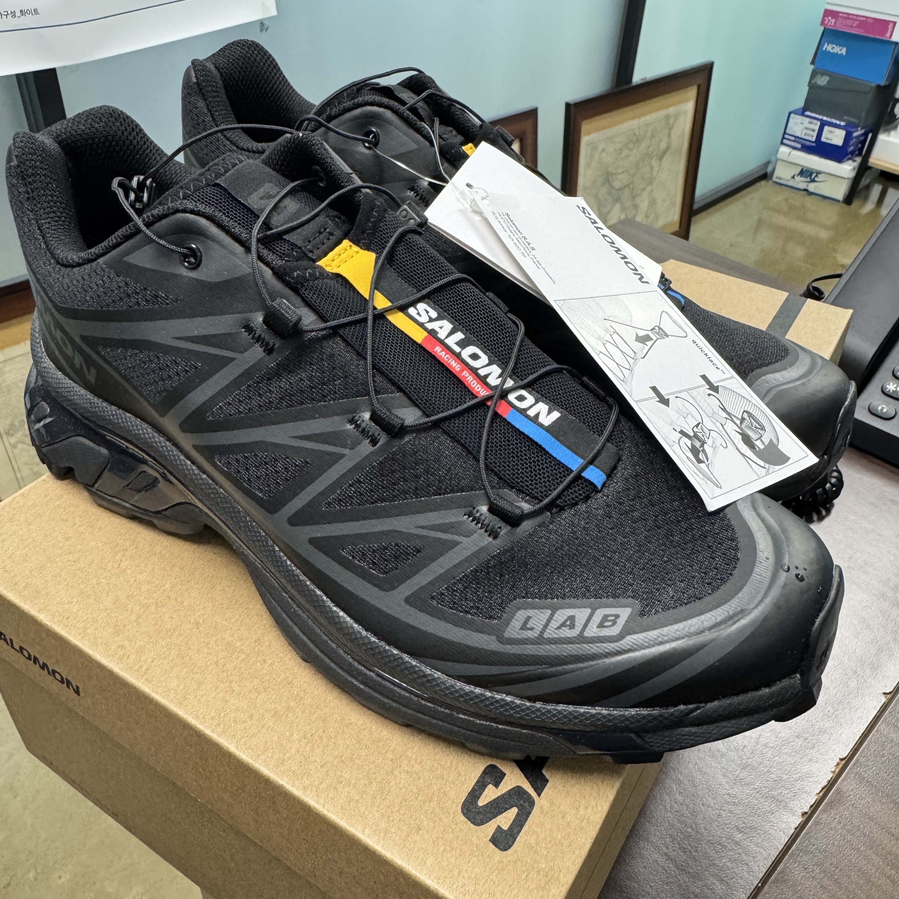 Salomon XT-6 ADV Black 착용 스타일