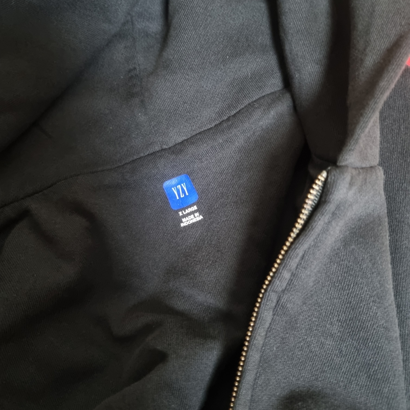Yeezy YZY Zip-Up Hoodie Black 착용 스타일