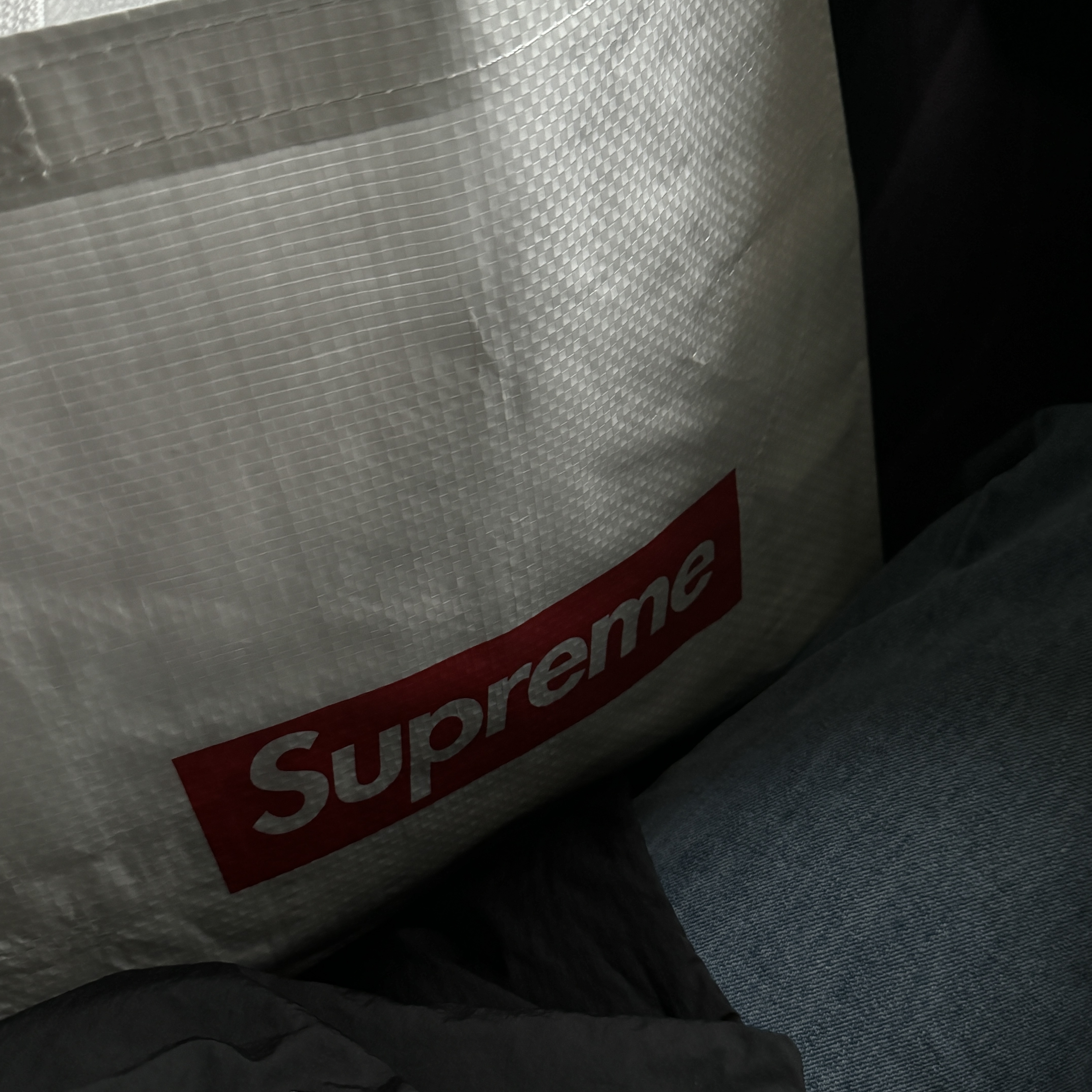 Supreme Mohair Beanie Heather Grey - 24FW, Patagonia Synchilla Snap-T Fleece Pullover Oatmeal Heather 착용 스타일 - 2