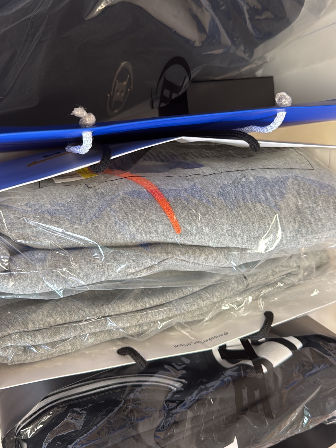 Nike Club Fleece Pullover Hoodie Dark Grey Heather - Asia, Nike Club Fleece Joggers Dark Grey Heather - Asia 착용 스타일