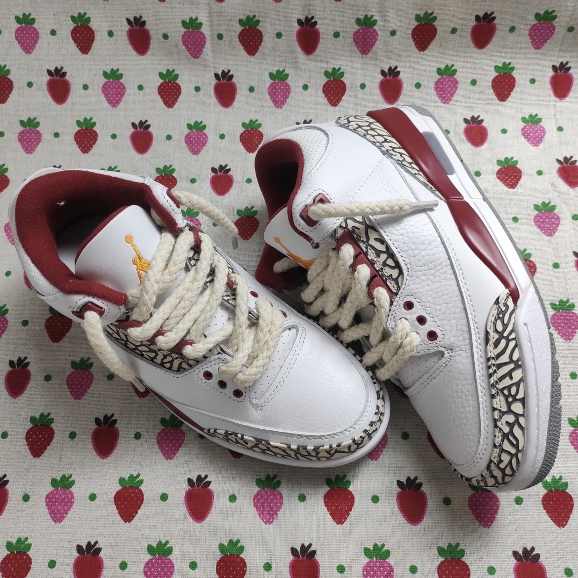 (GS) Nike Dunk High Black and White 착용 스타일 - 3