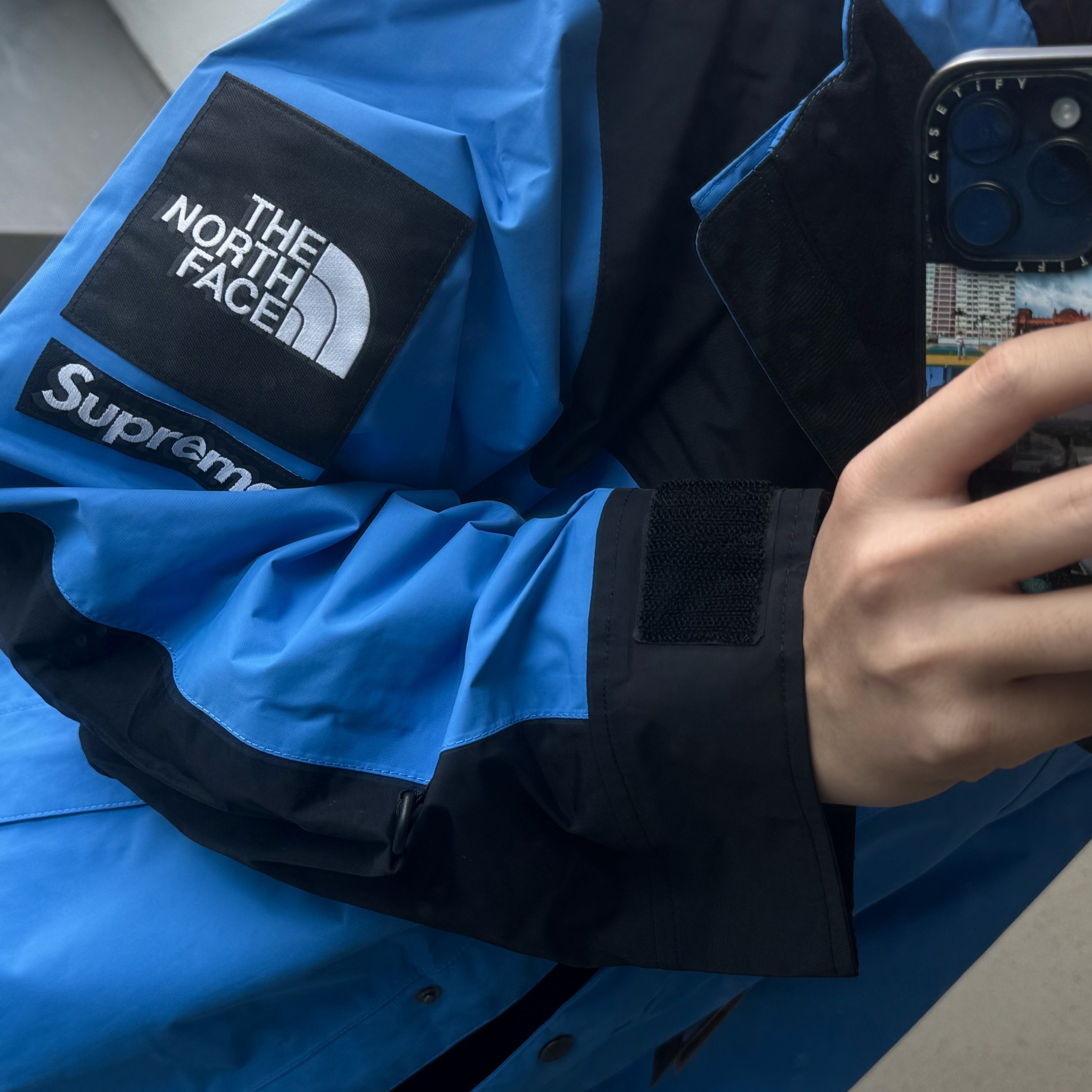Supreme x The North Face Mountain Jacket Blue - 24FW 착용 스타일