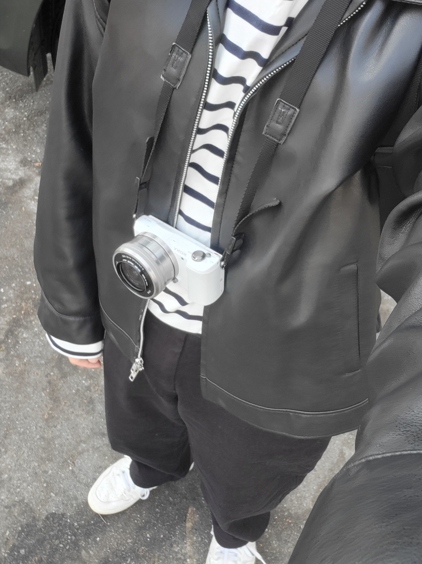 Nike x Peaceminusone Air Force 1 Low Para-Noise 3.0 Black and Multicolor, Karactor Wallet Denim Pants Vintage Black (without Card Wallet) 착용 스타일 - 4
