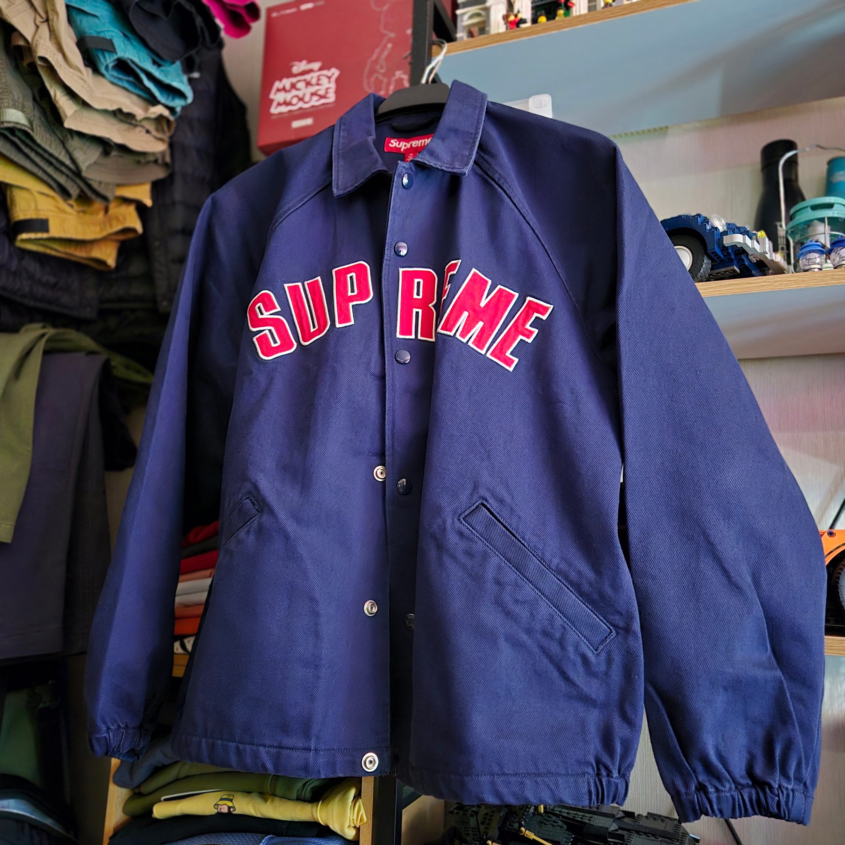 Supreme Arc Denim Coaches Jacket Navy - 24SS 착용 스타일