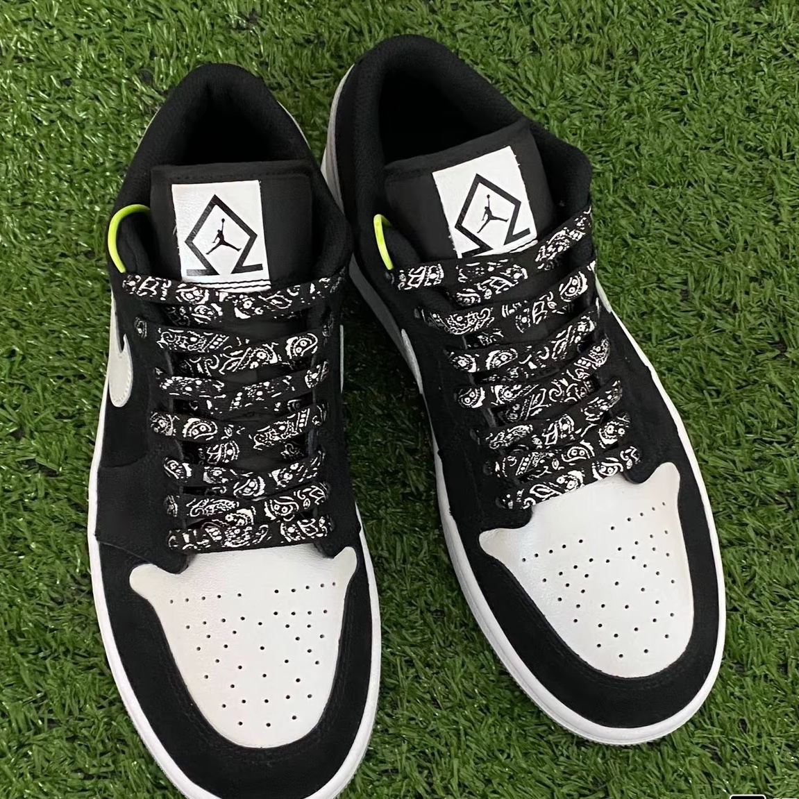 Jordan 1 Low SE Diamond 착용 스타일 - 3