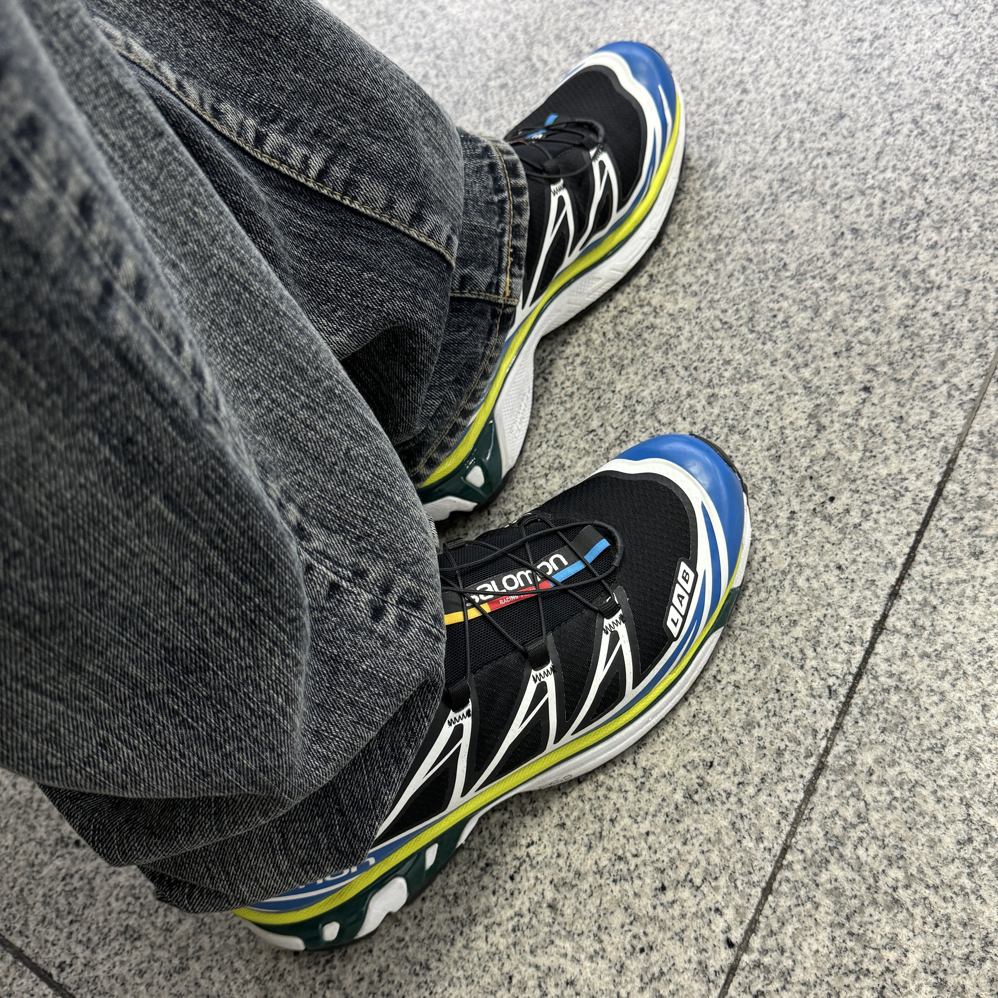 Salomon S/LAB XT-6 Softground ADV Black Snorkel Blue 착용 스타일