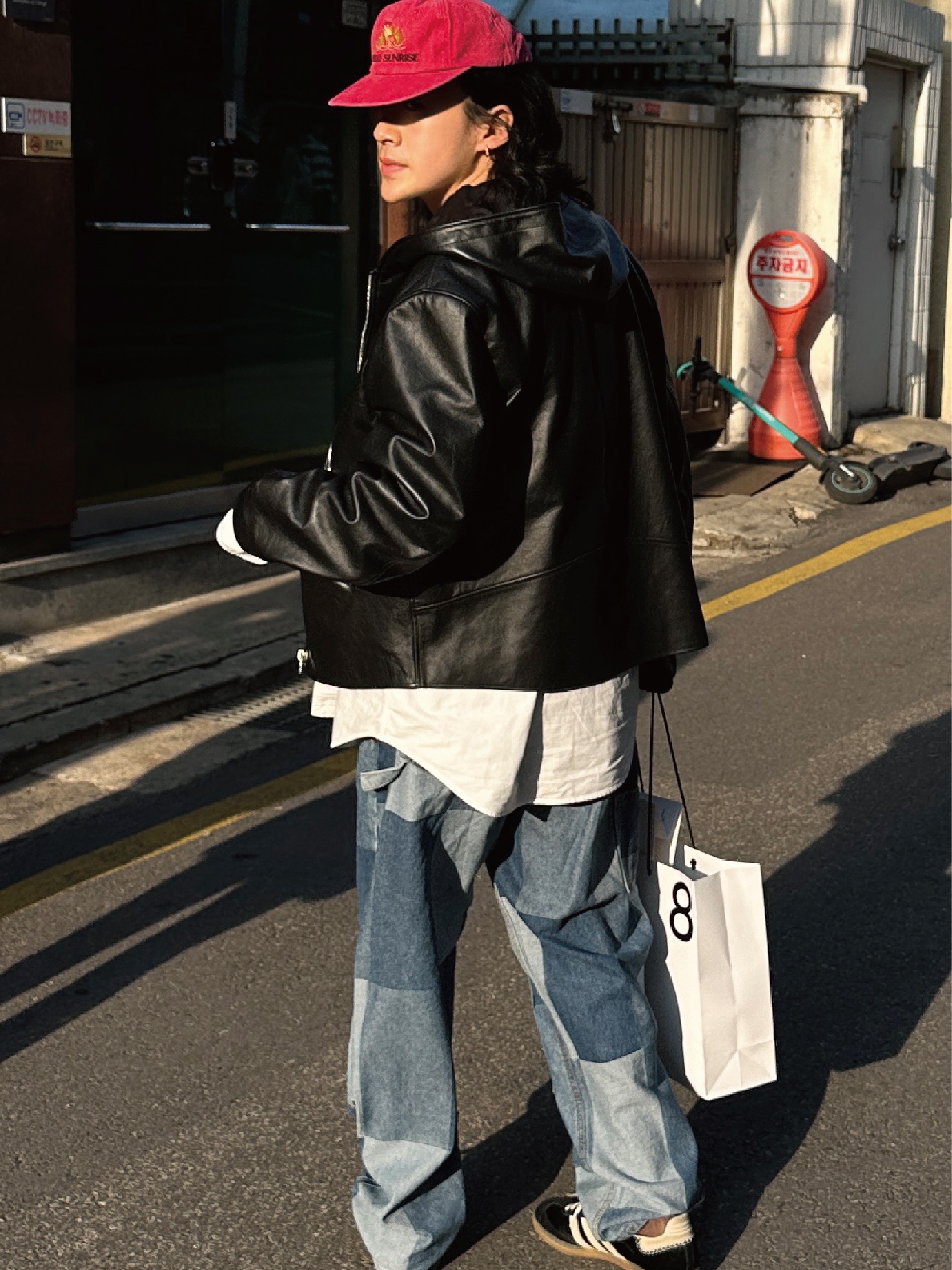 ersco Jacquard Patchwork Double Knee Pants Blue, Adidas x Wales Bonner Pony Tonal Samba Core Black Cream White 착용 스타일 - 2